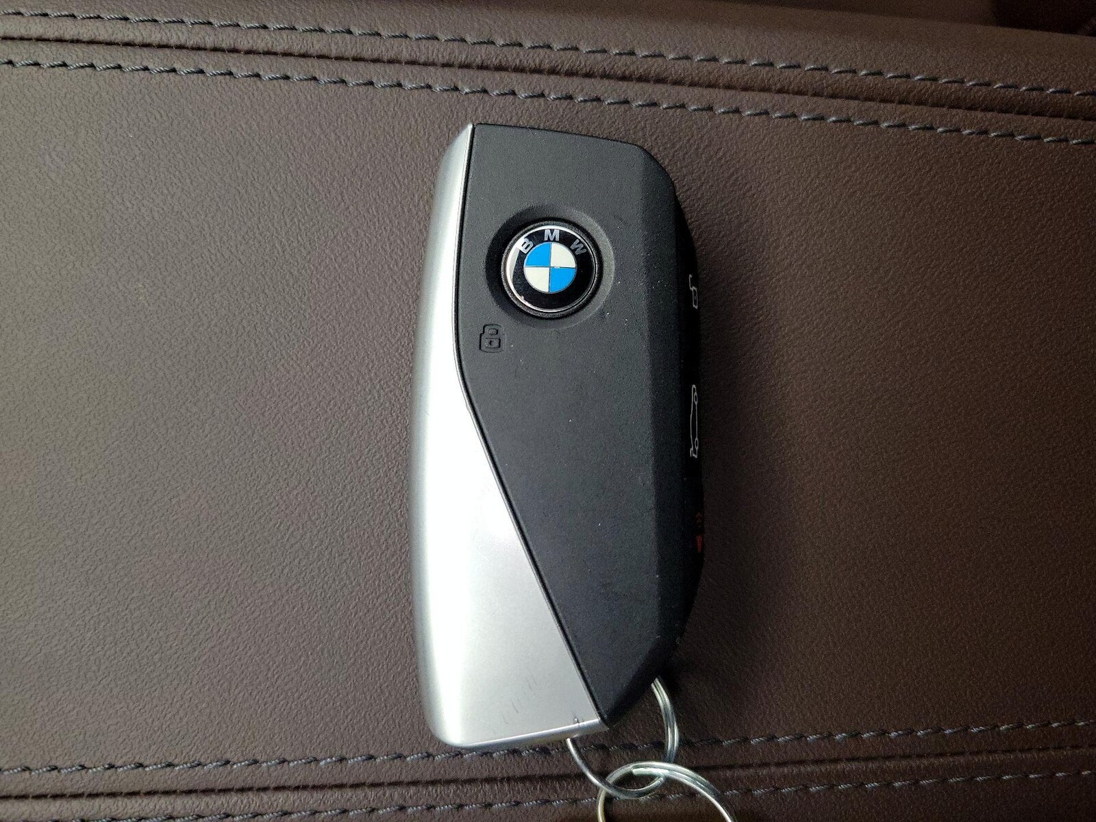 2025 BMW X2 28i - Photo 24