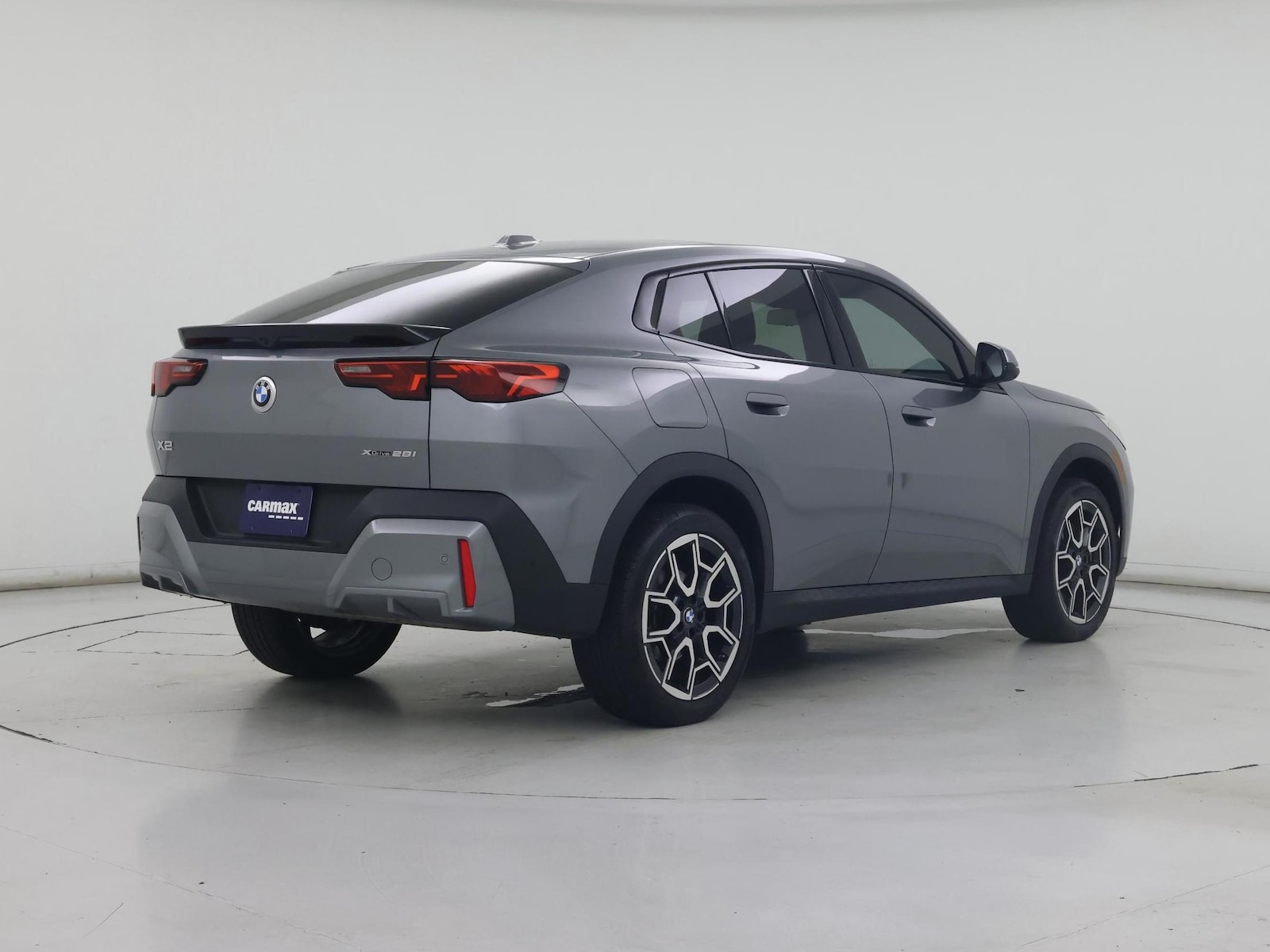 2025 BMW X2 28i - Photo 9