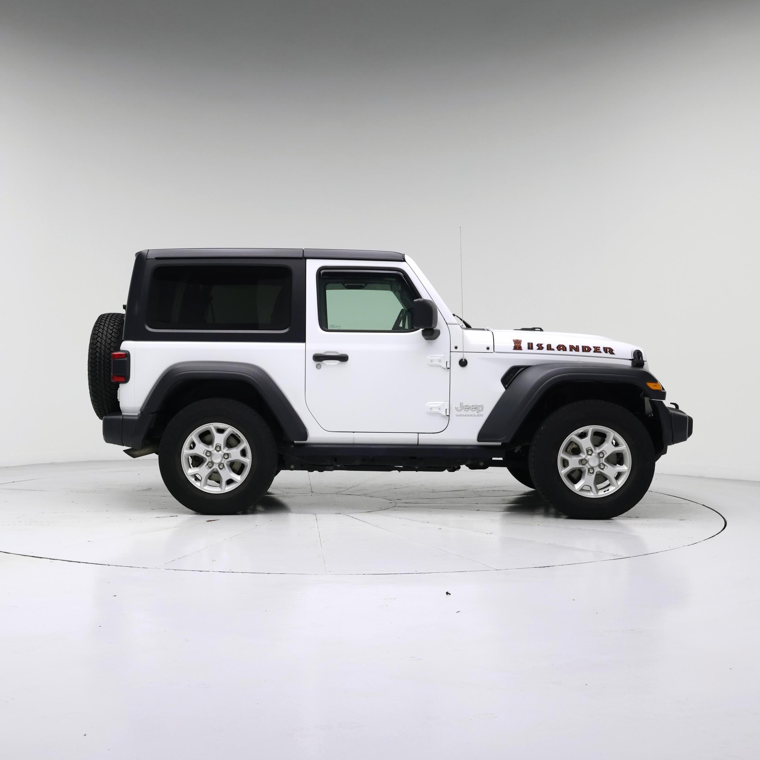 Thumbnail: 2021 Jeep Wrangler - 7