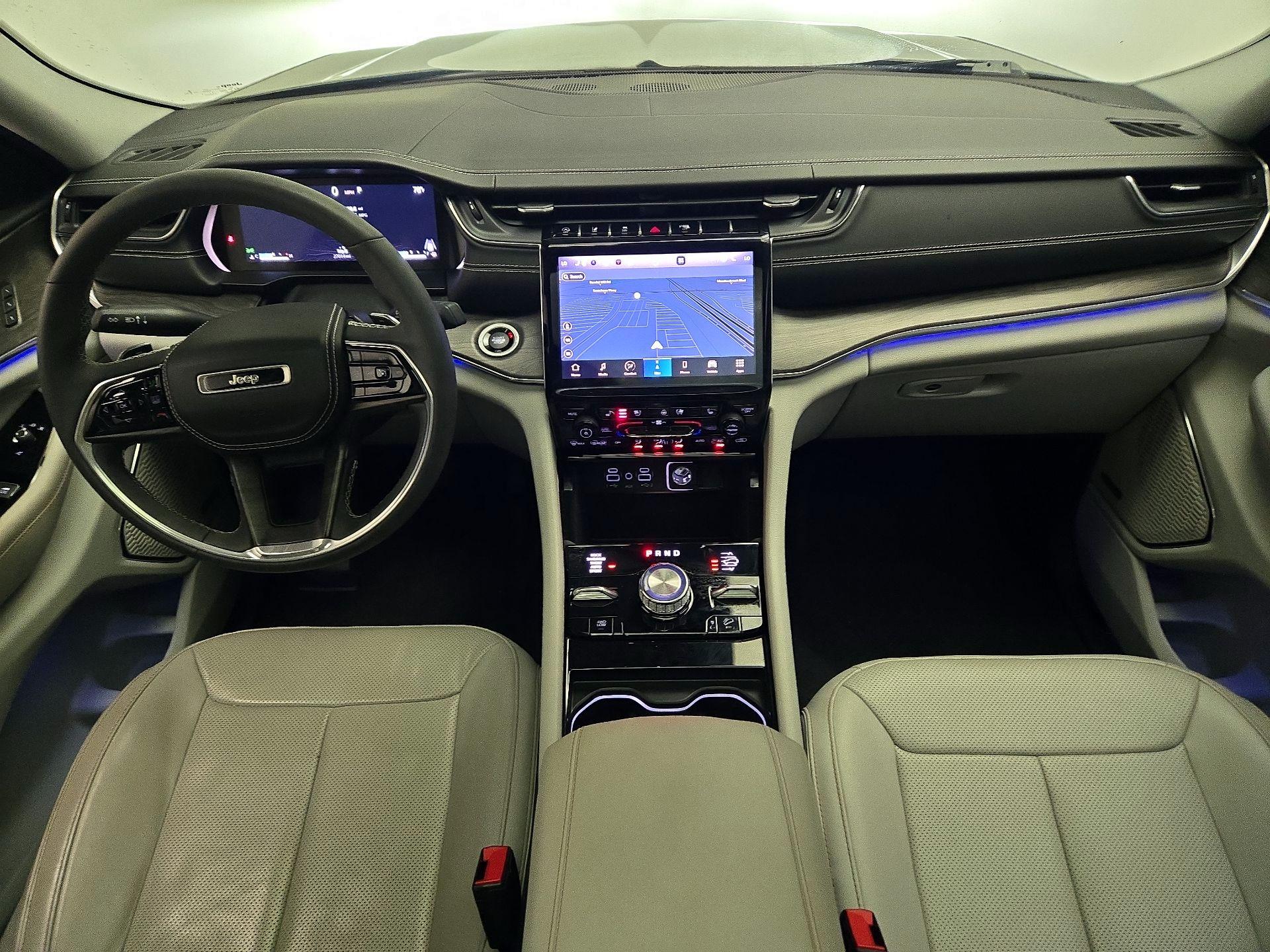 Thumbnail: 2023 Jeep Grand Cherokee - 9