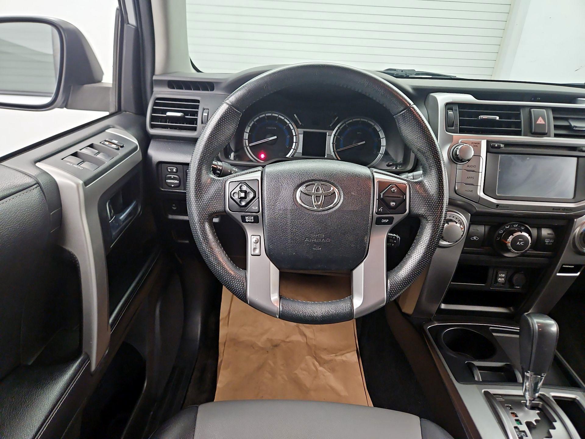 Thumbnail: 2018 Toyota 4Runner - 10