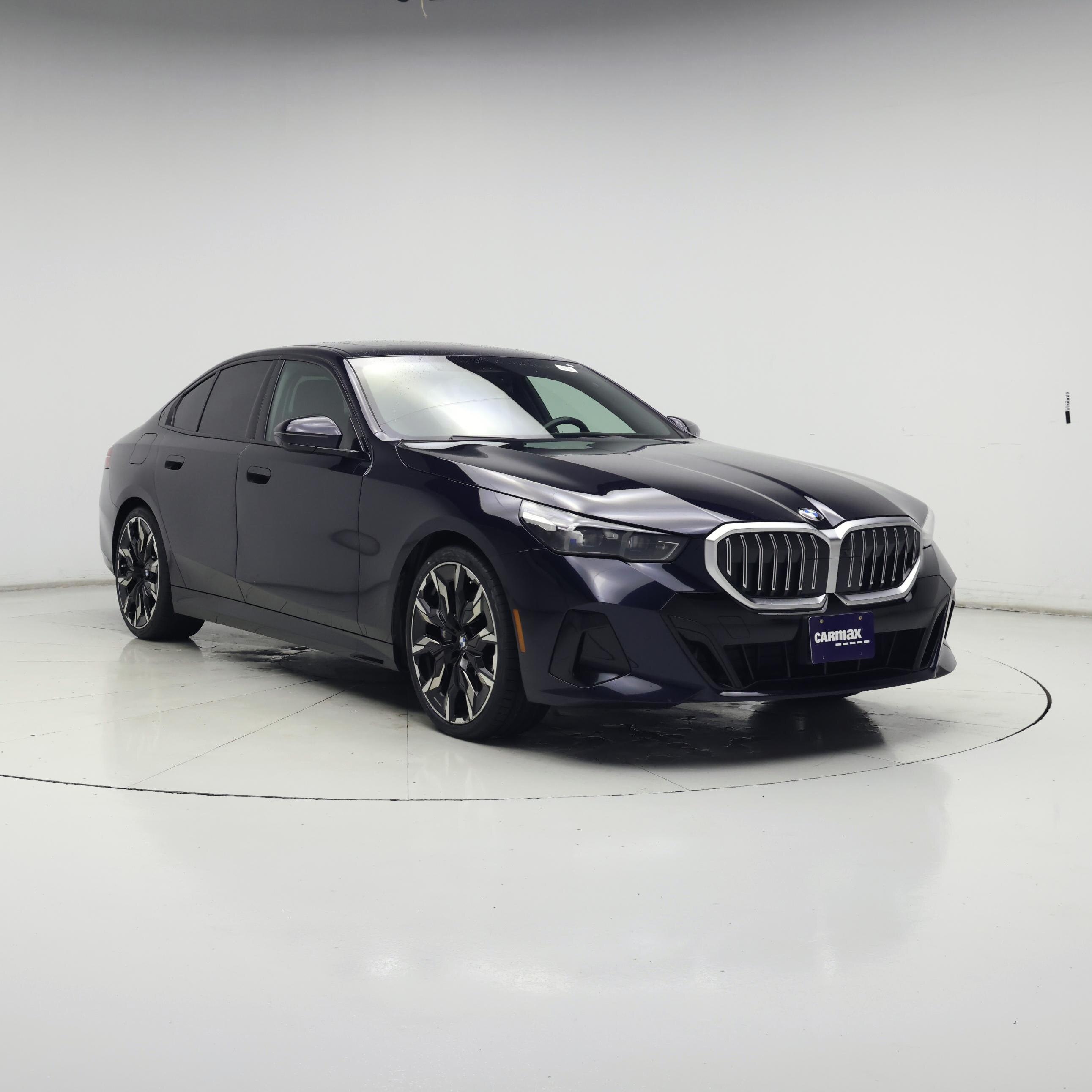 Black 2024 BMW 5 Series Sedan Rear-Wheel Drive Automatic