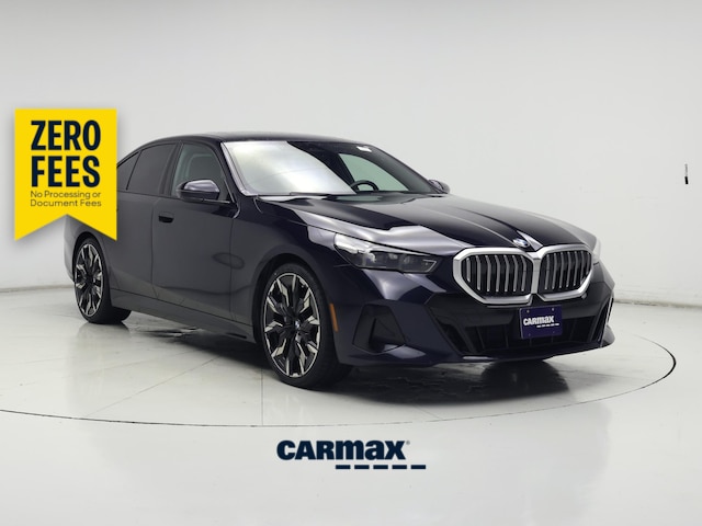 Black 2024 BMW 5 Series Sedan Rear-Wheel Drive Automatic