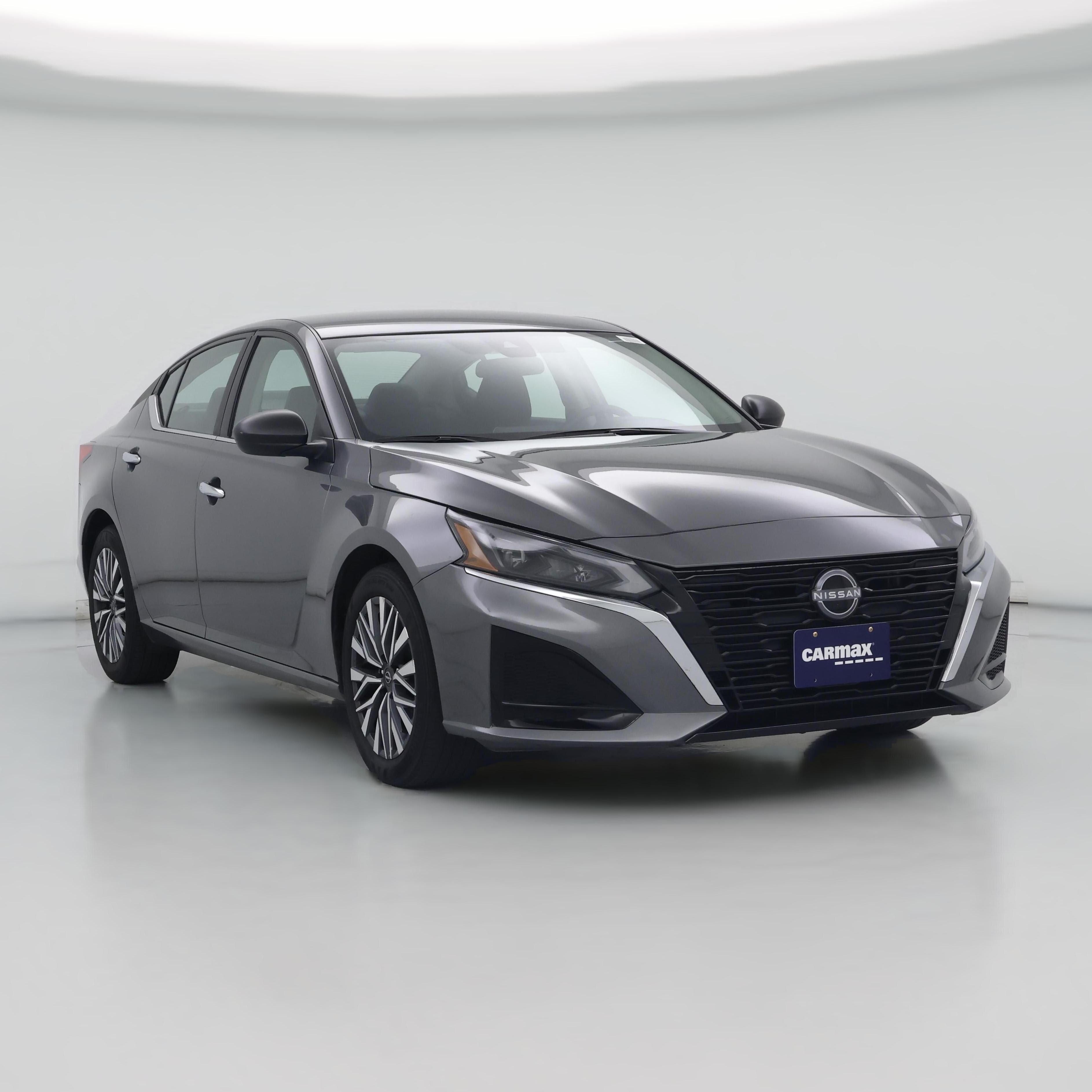 Thumbnail: 2025 Nissan Altima - 1