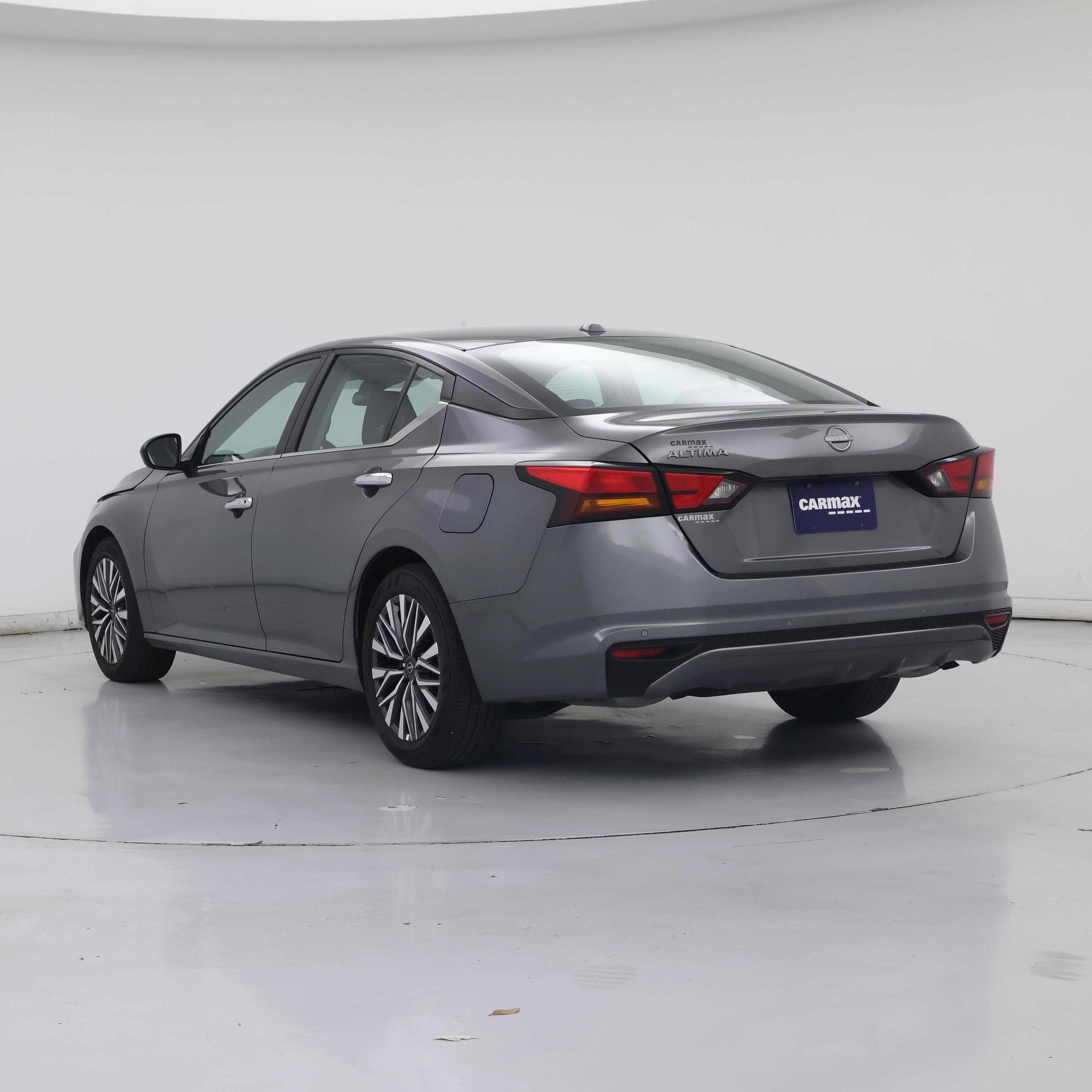 Thumbnail: 2025 Nissan Altima - 2