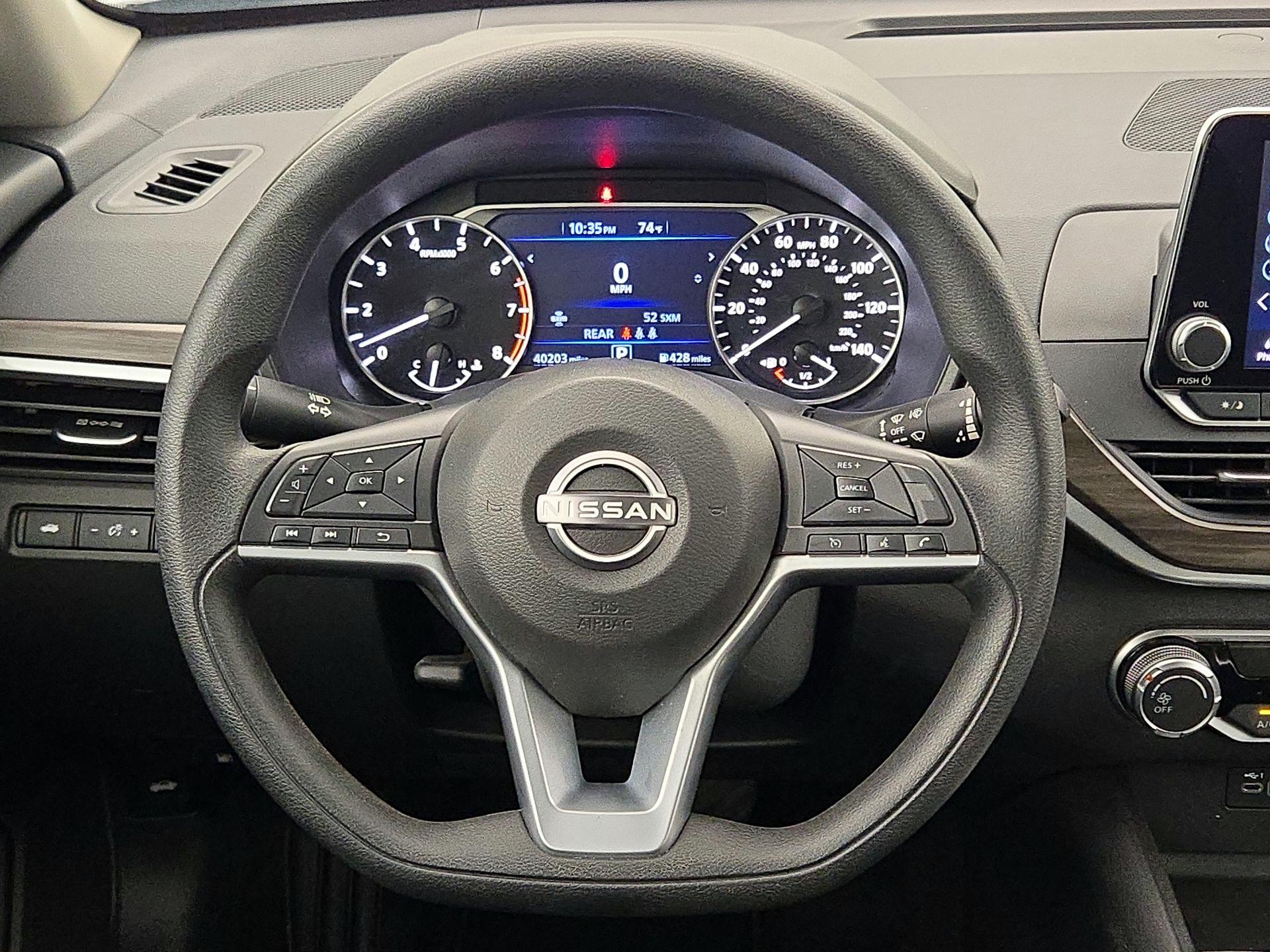Thumbnail: 2025 Nissan Altima - 10