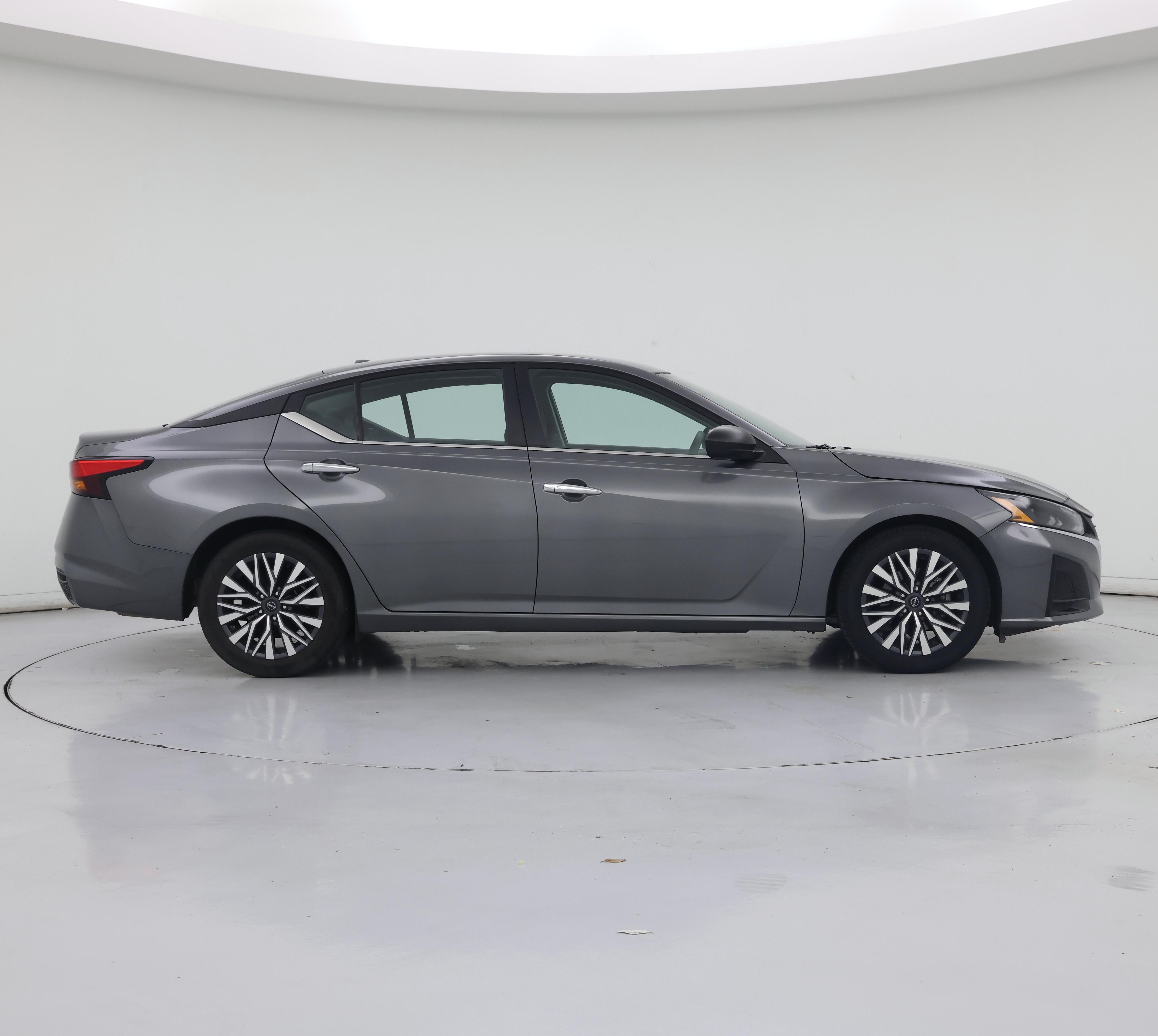 Thumbnail: 2025 Nissan Altima - 7
