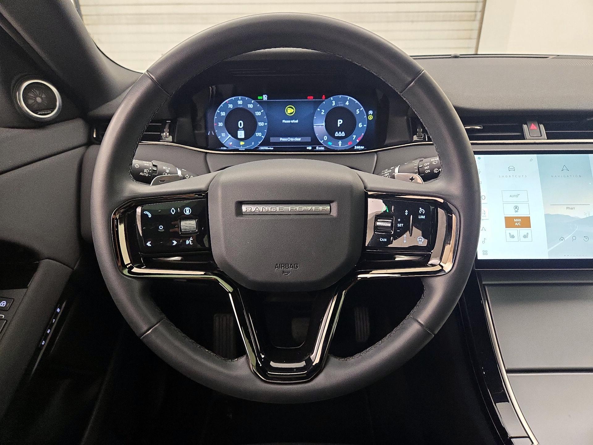 Thumbnail: 2024 Land Rover Range Rover Evoque - 10