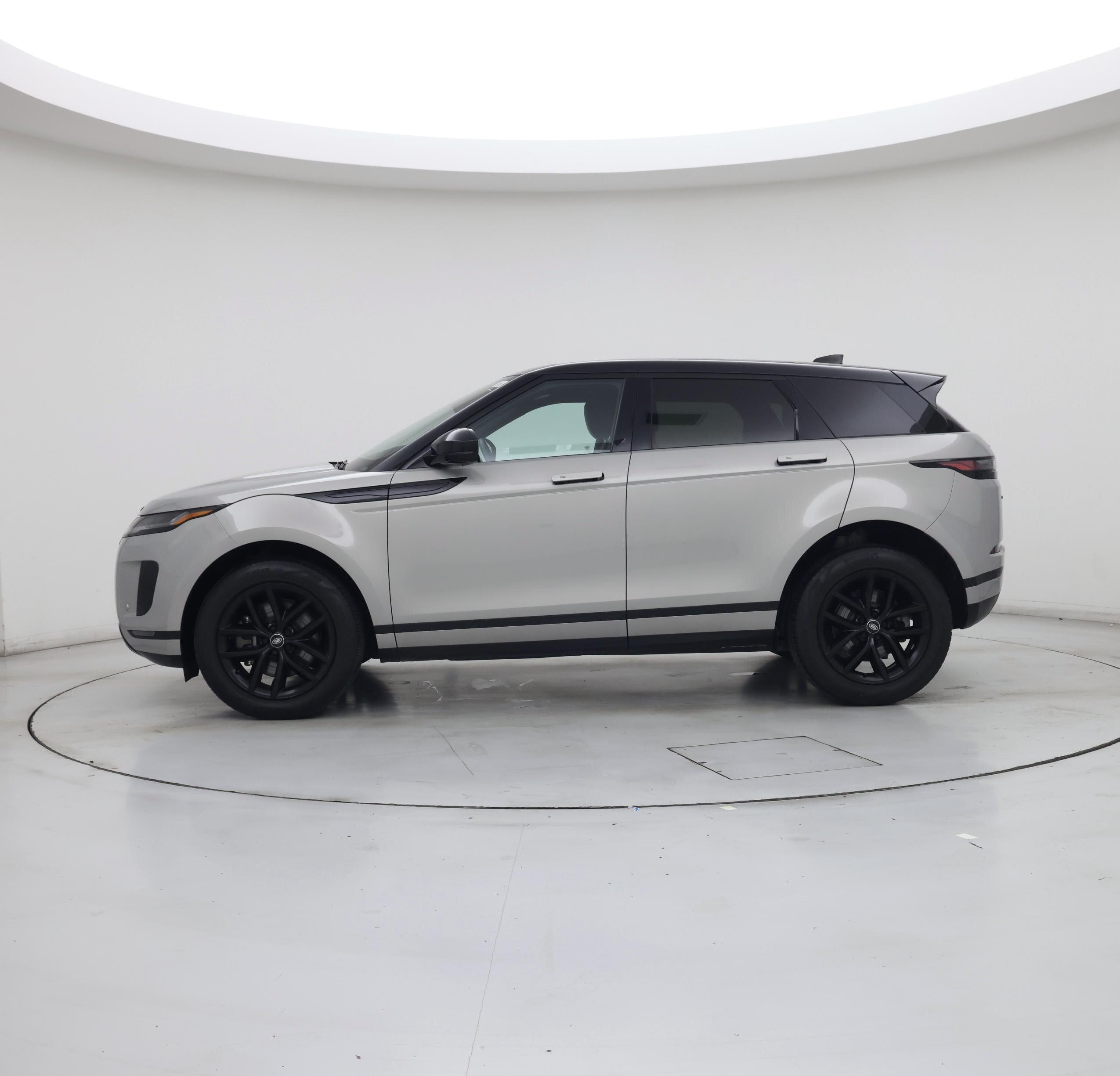 Thumbnail: 2024 Land Rover Range Rover Evoque - 3