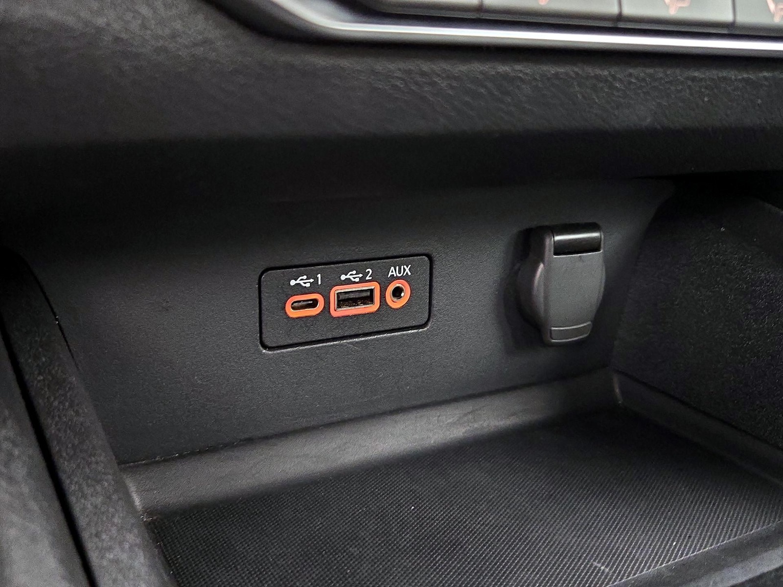 2025 Nissan Altima SV - Photo 10