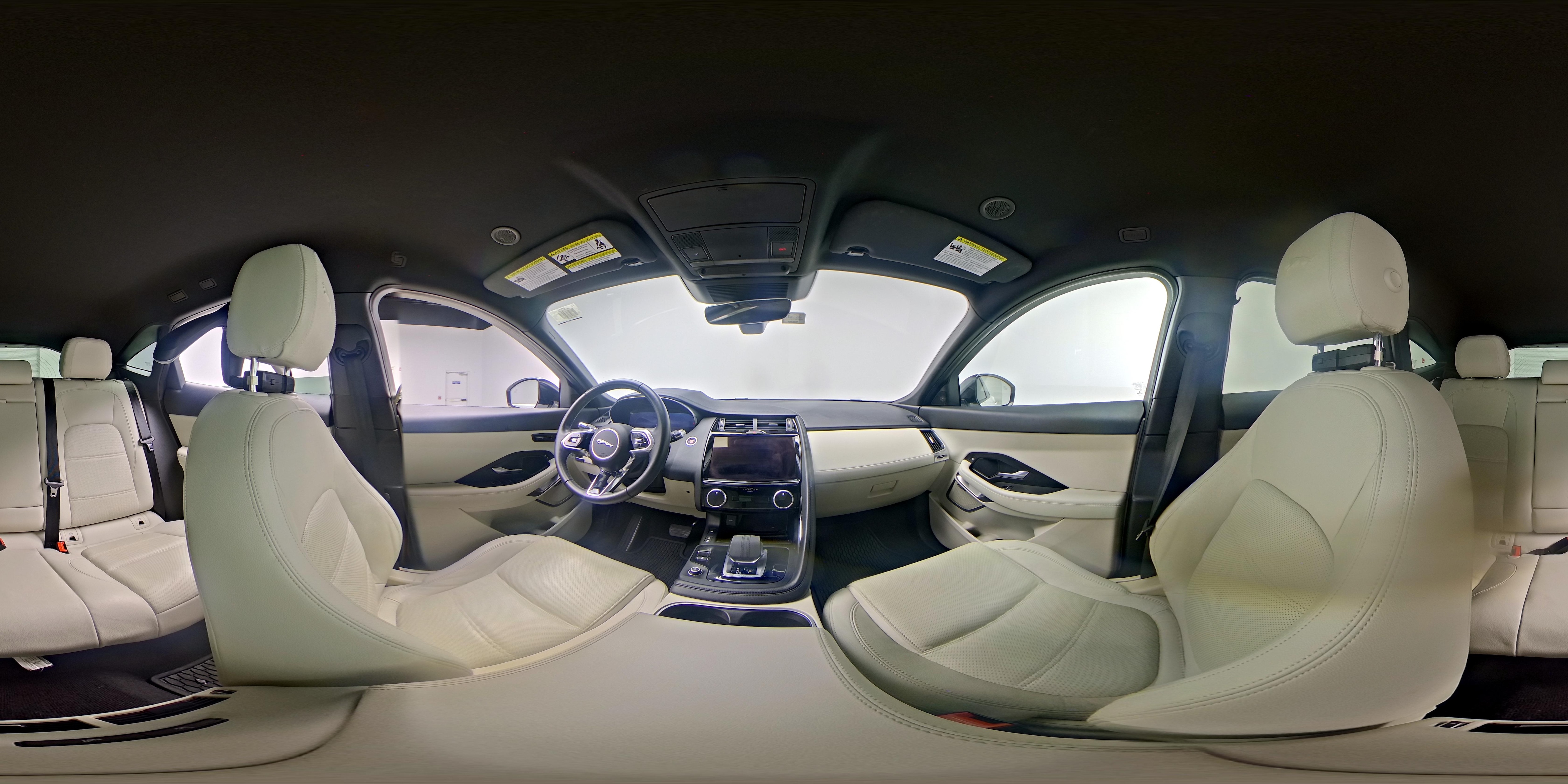 2022 Jaguar E-Pace SE - Photo 25