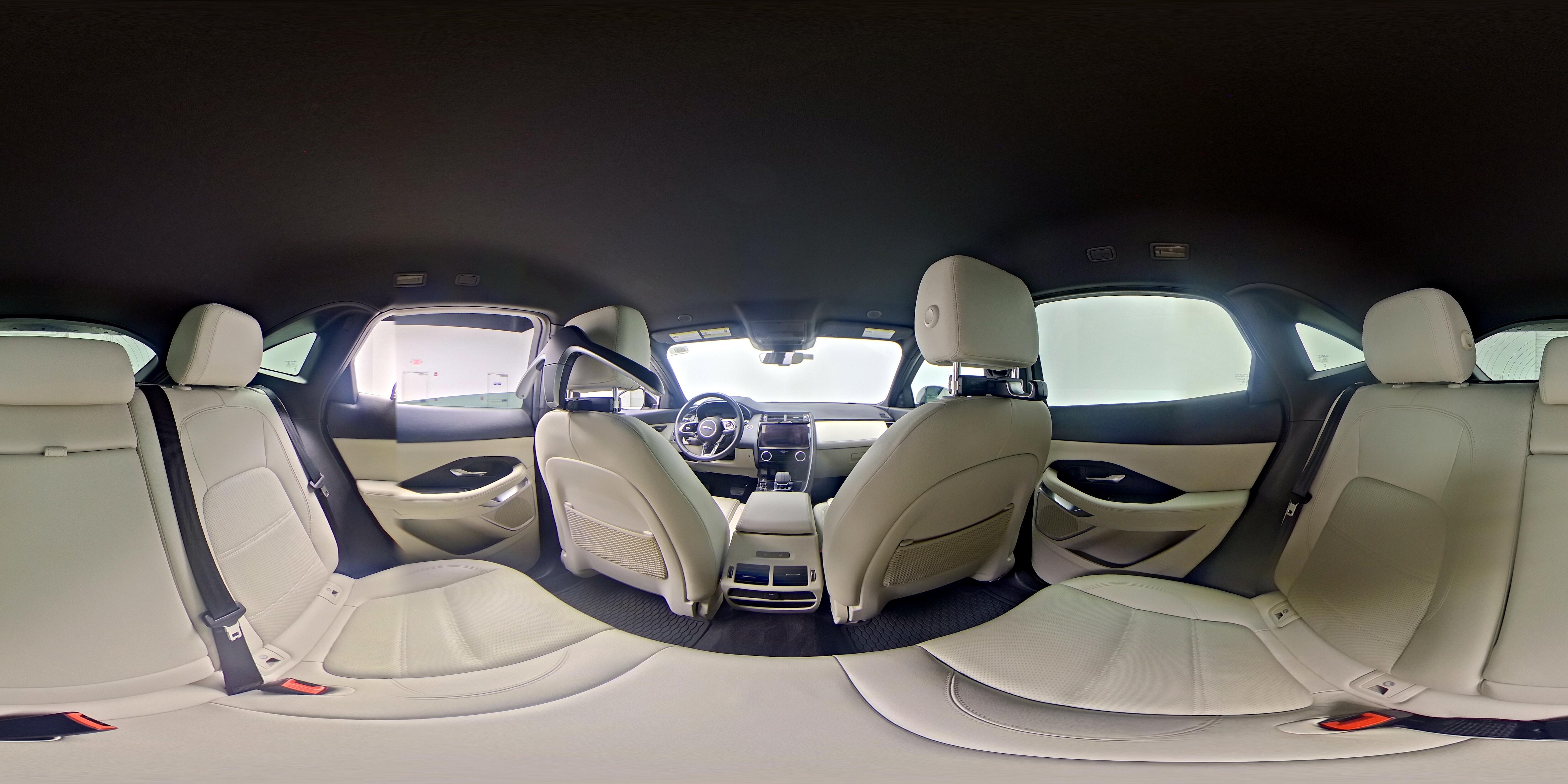 2022 Jaguar E-Pace SE - Photo 26