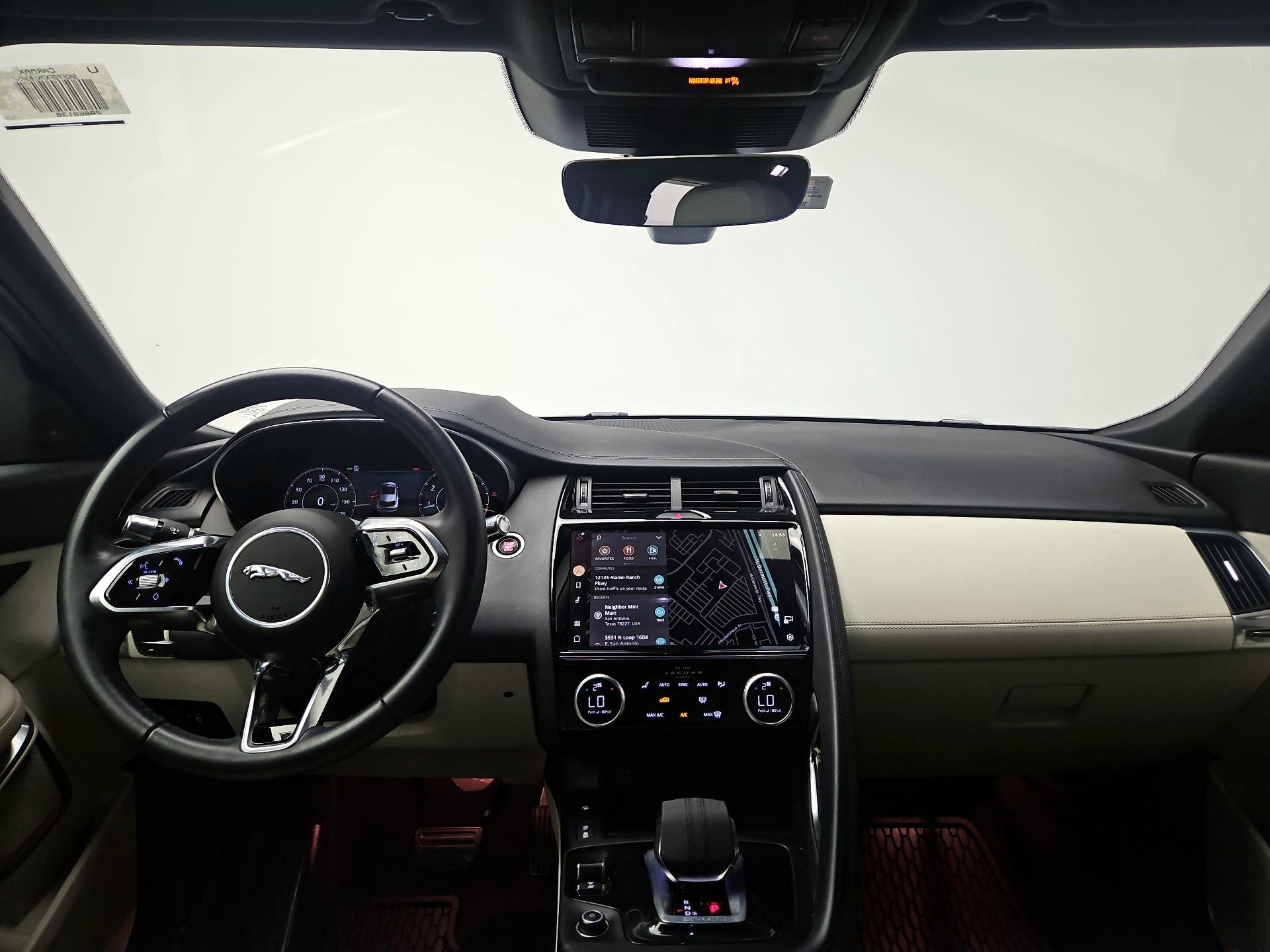 Thumbnail: 2022 Jaguar E-Pace - 9