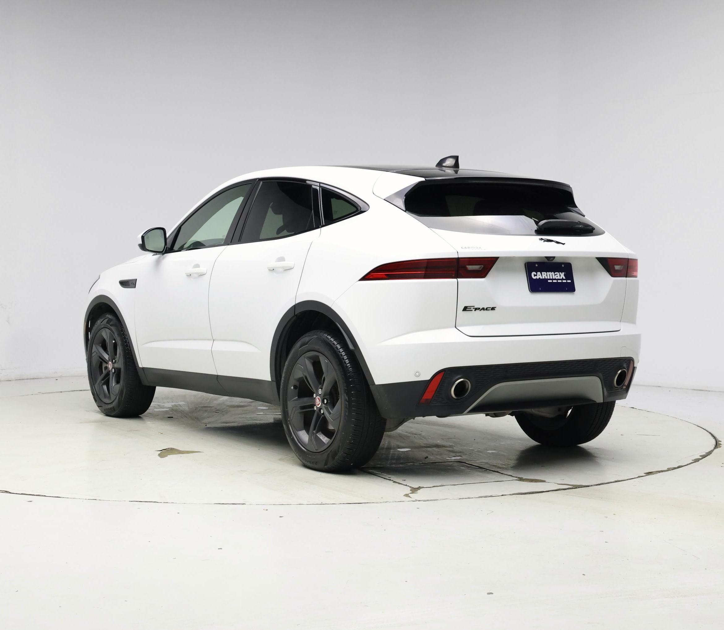 Thumbnail: 2022 Jaguar E-Pace - 2