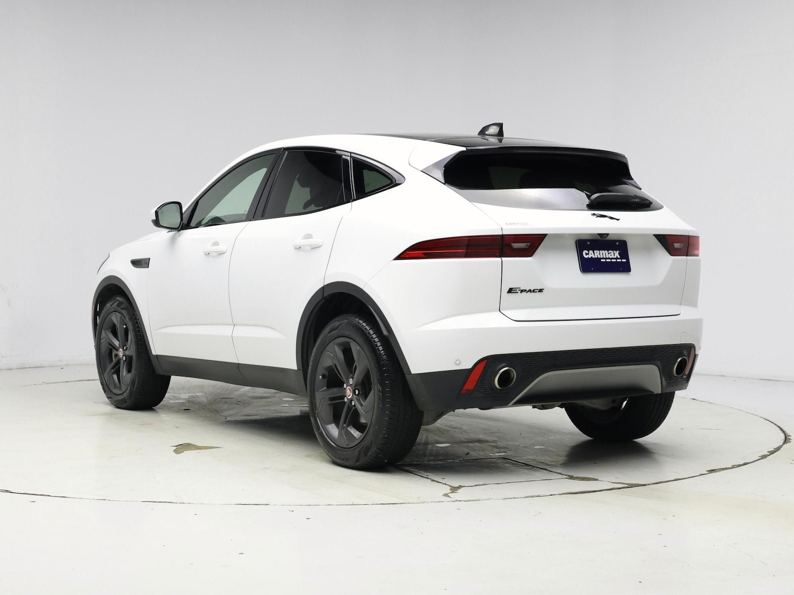 2022 Jaguar E-Pace SE - Photo 3