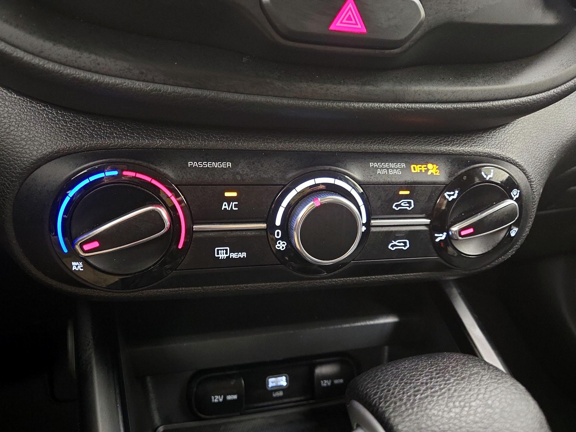 Thumbnail: 2025 Kia Soul - 16