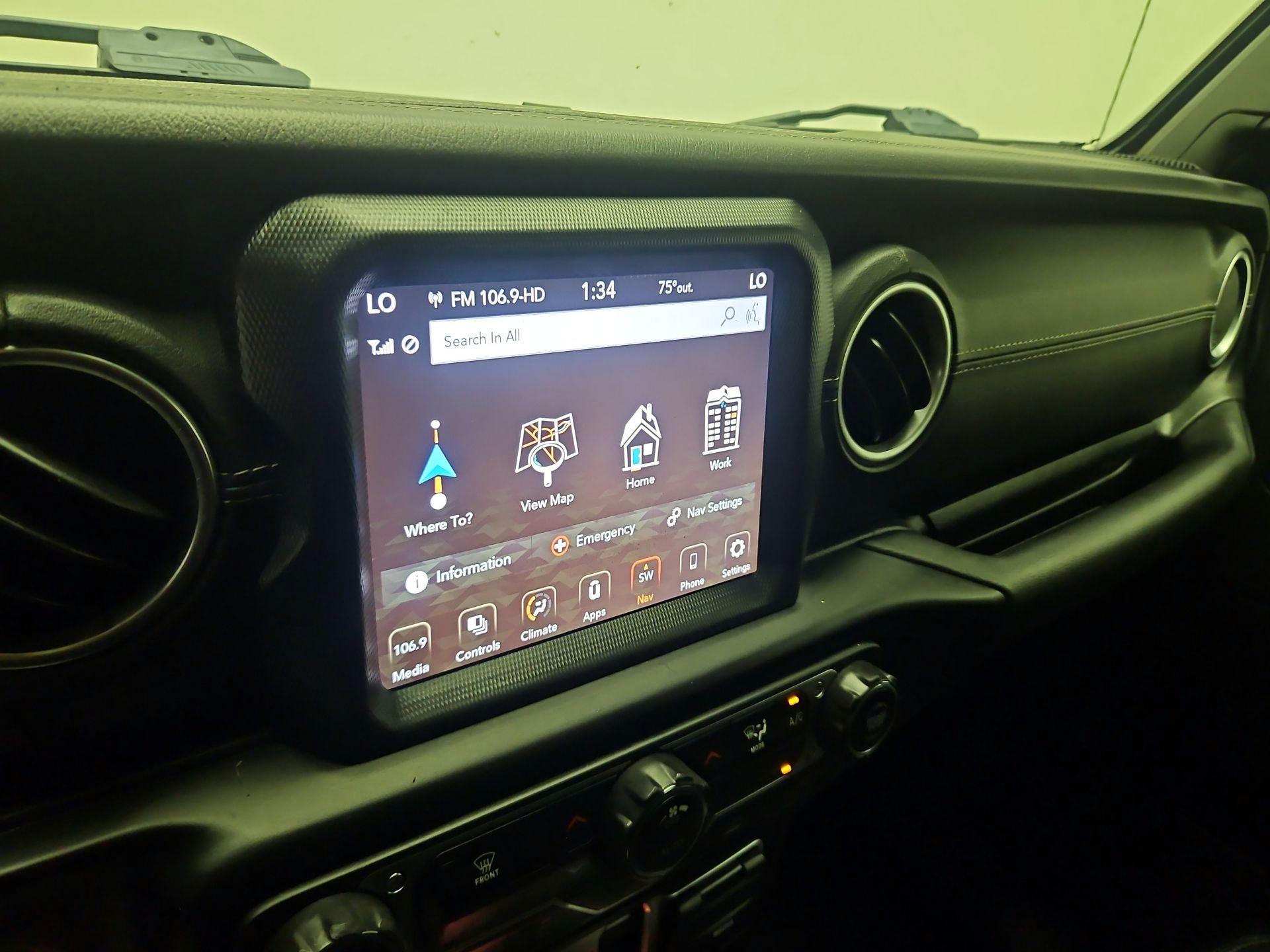 Thumbnail: 2021 Jeep Gladiator - 14
