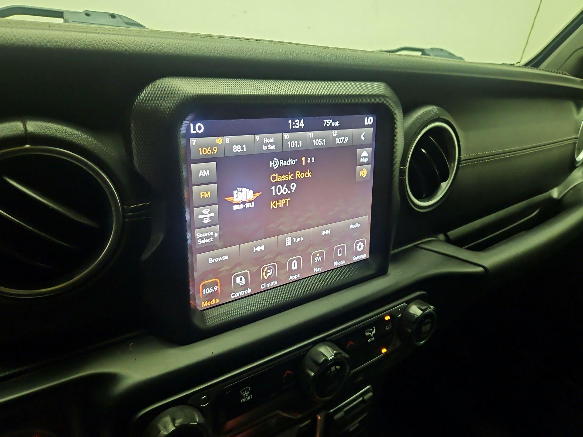 Thumbnail: 2021 Jeep Gladiator - 16