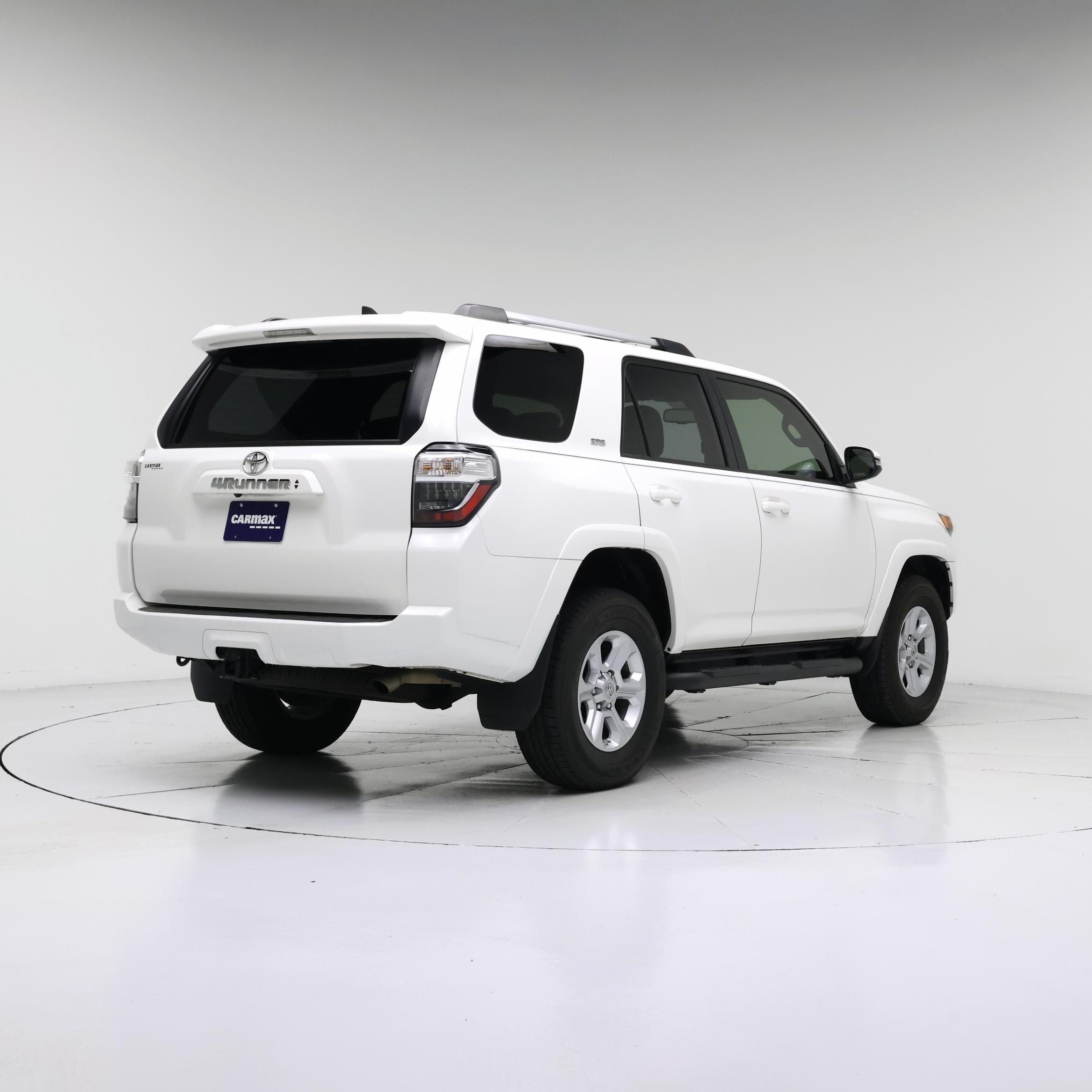 Thumbnail: 2020 Toyota 4Runner - 8
