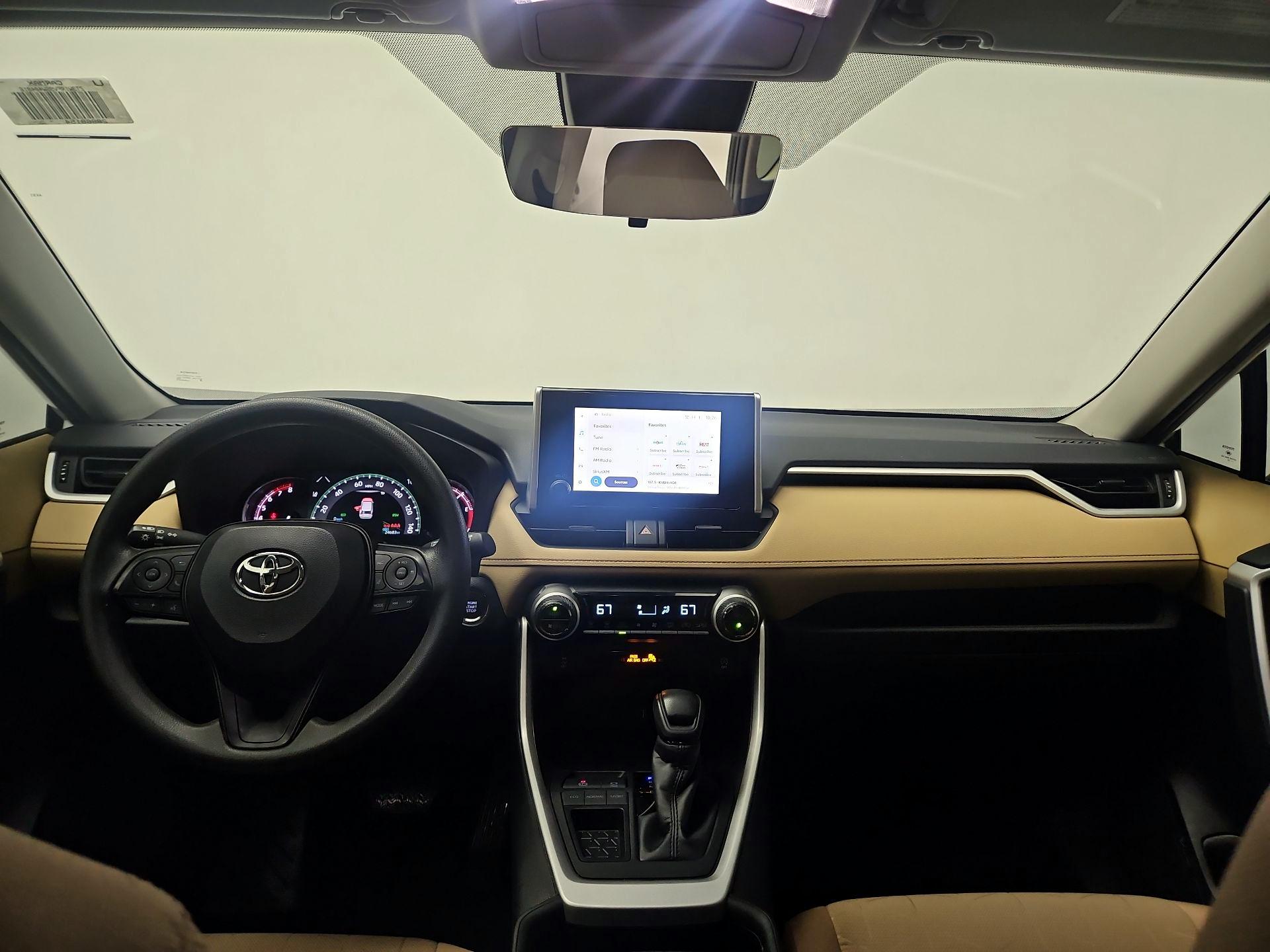 Thumbnail: 2025 Toyota RAV4 - 9