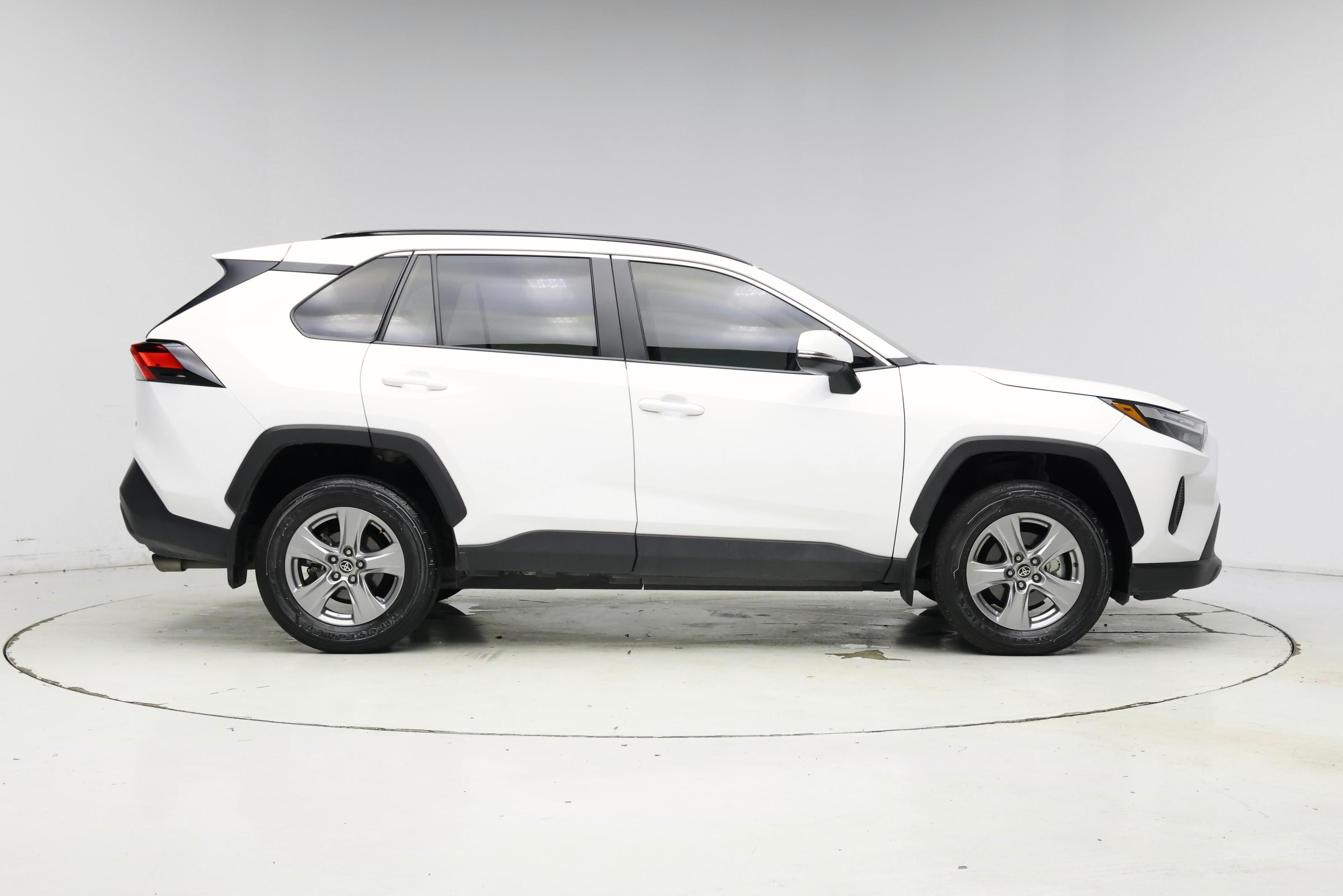 Thumbnail: 2025 Toyota RAV4 - 7