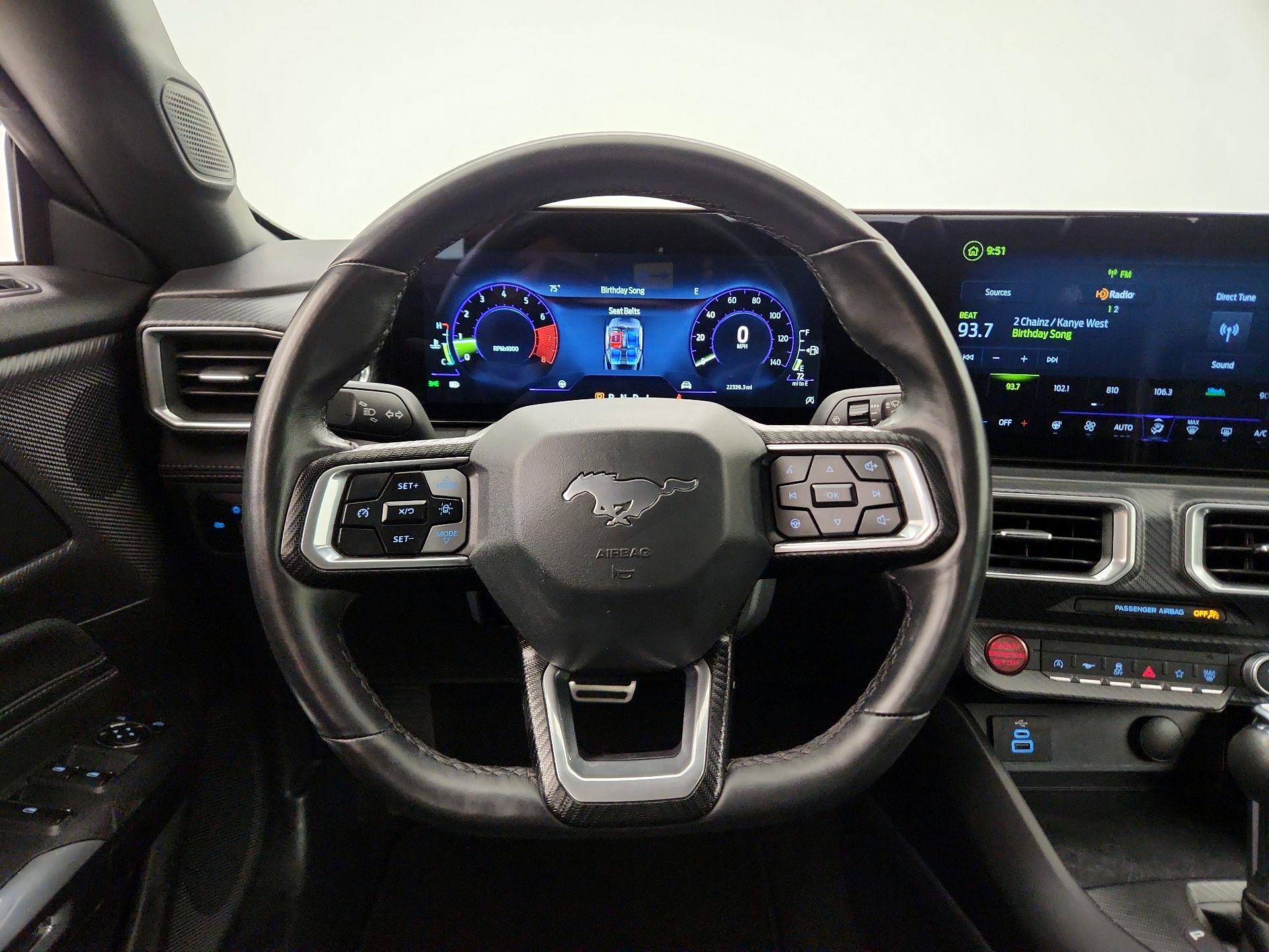 Thumbnail: 2025 Ford Mustang - 10