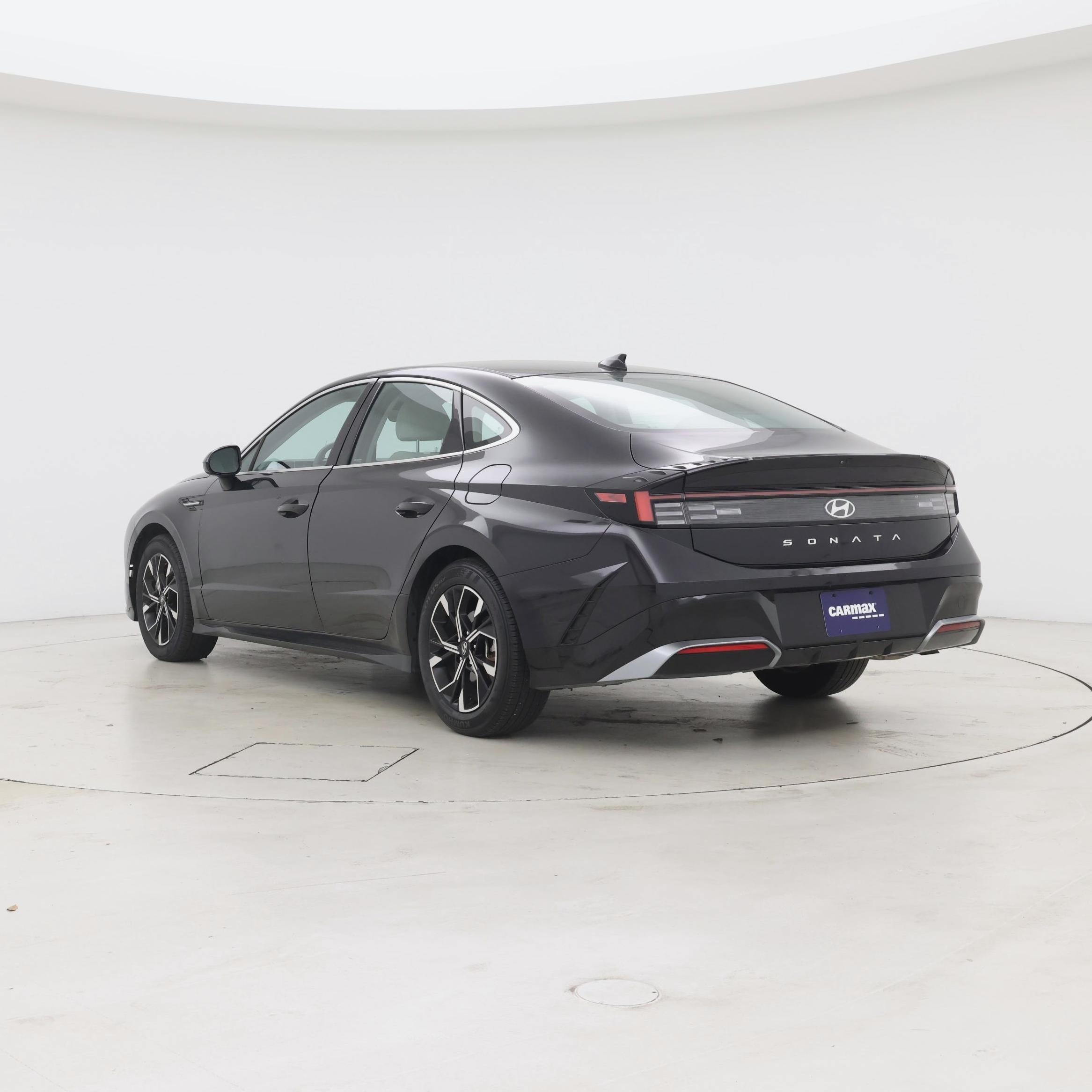 Thumbnail: 2025 Hyundai Sonata - 2