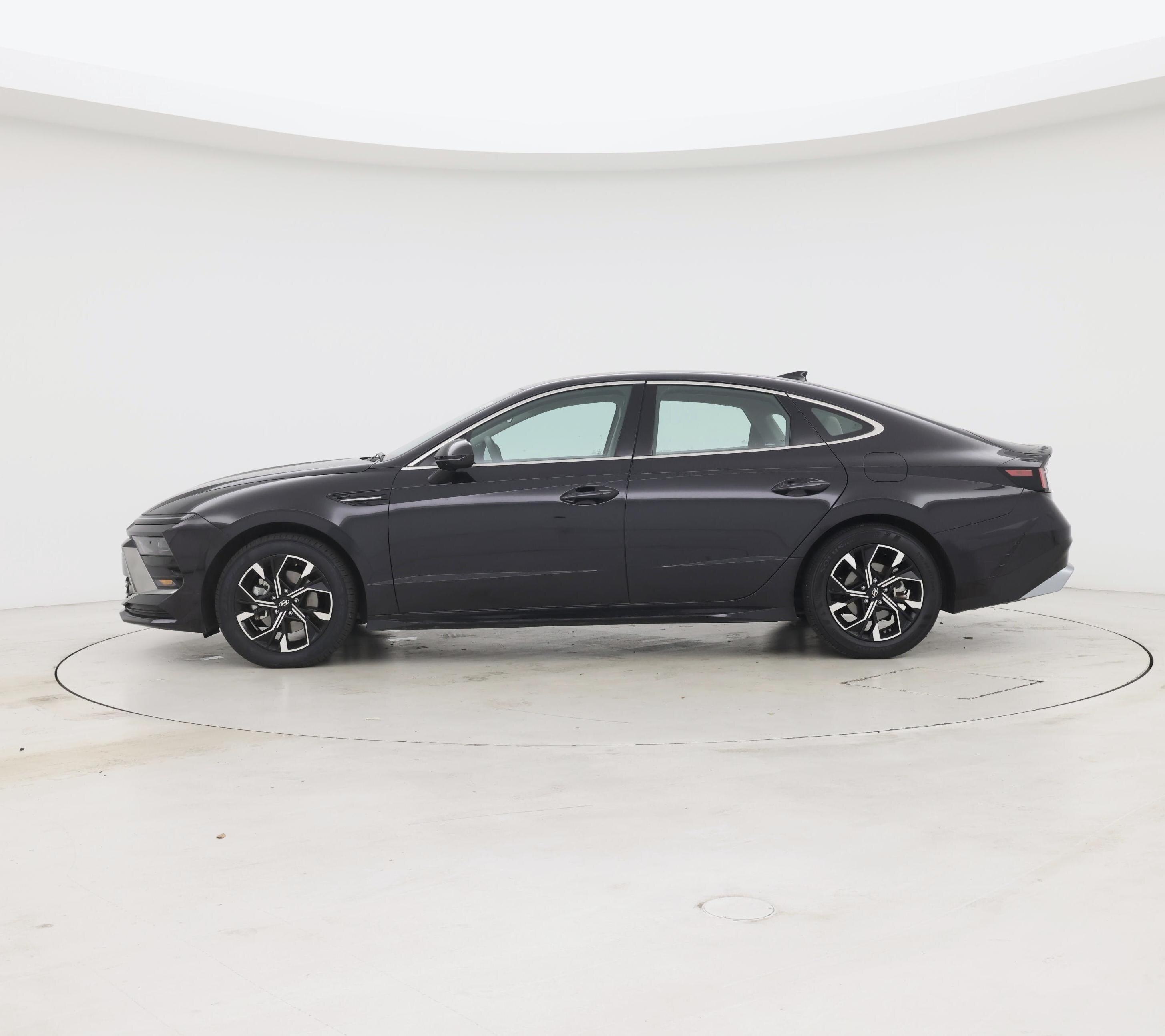 Thumbnail: 2025 Hyundai Sonata - 3