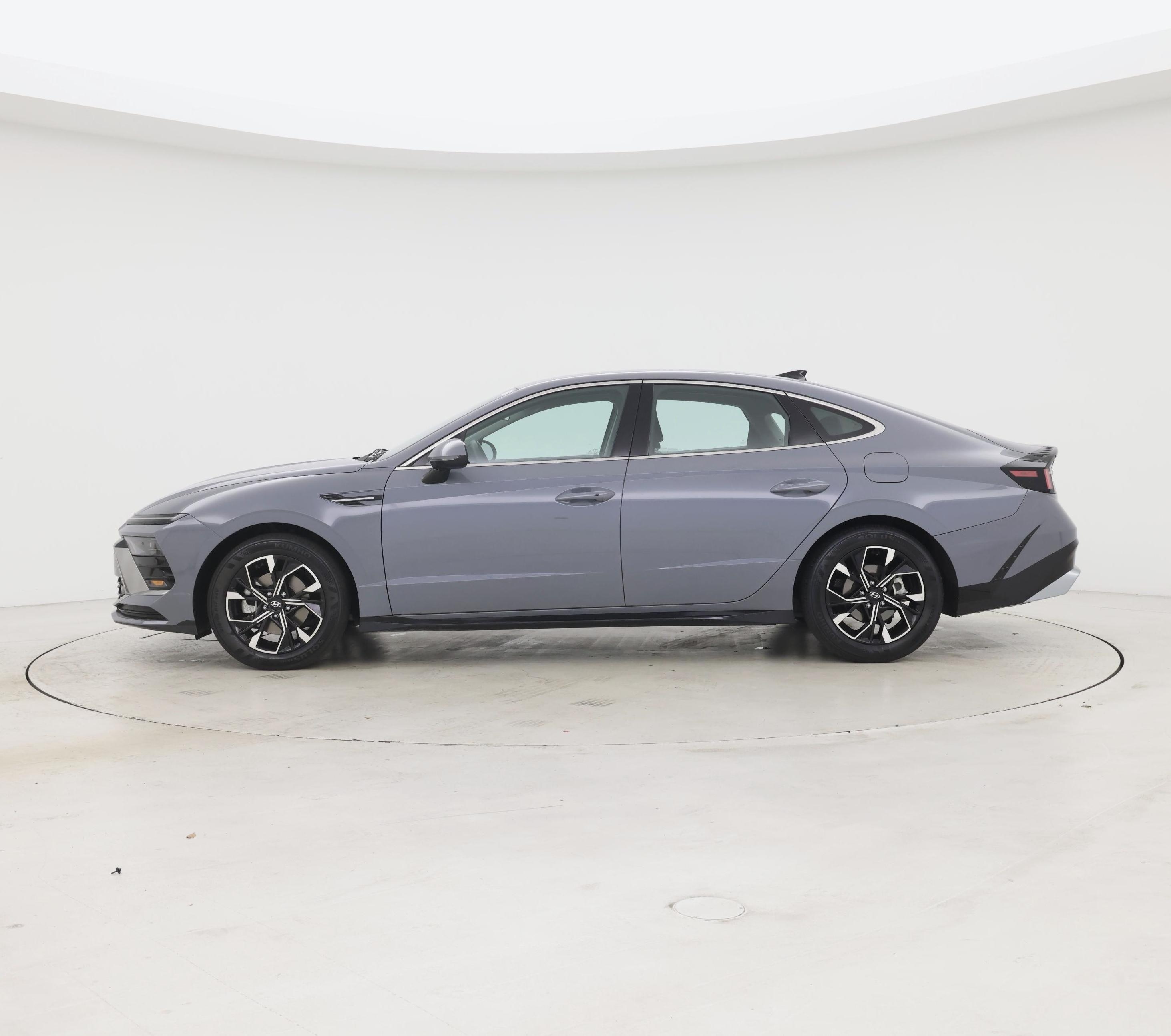 Thumbnail: 2025 Hyundai Sonata - 3