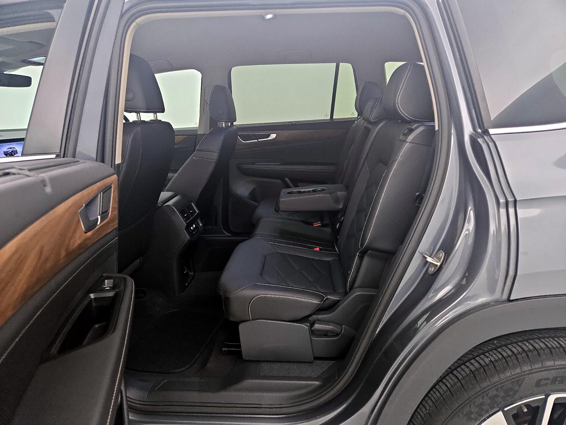 Thumbnail: 2025 Volkswagen Atlas - 19