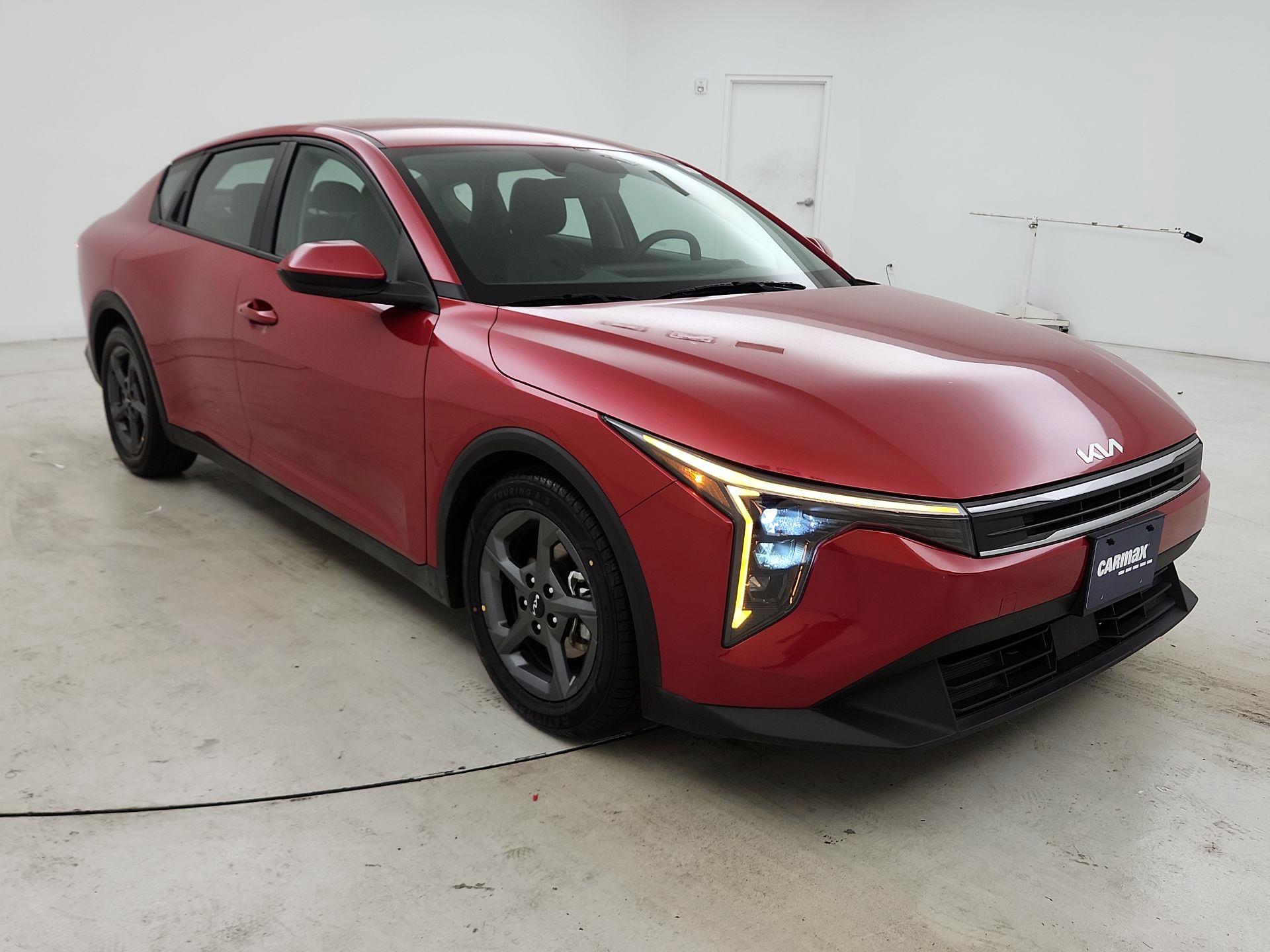 Thumbnail: 2025 Kia K4 - 1
