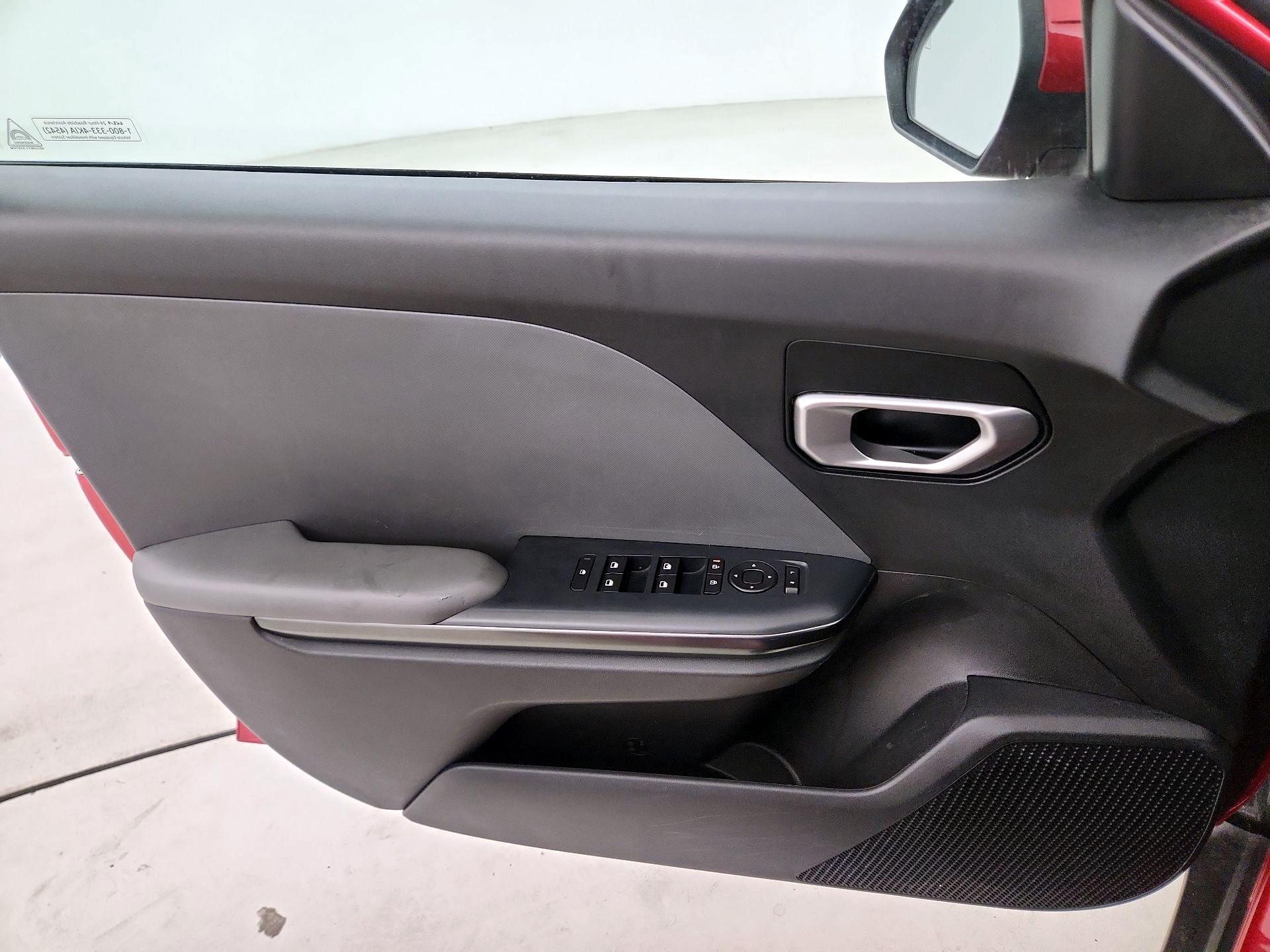 Thumbnail: 2025 Kia K4 - 10