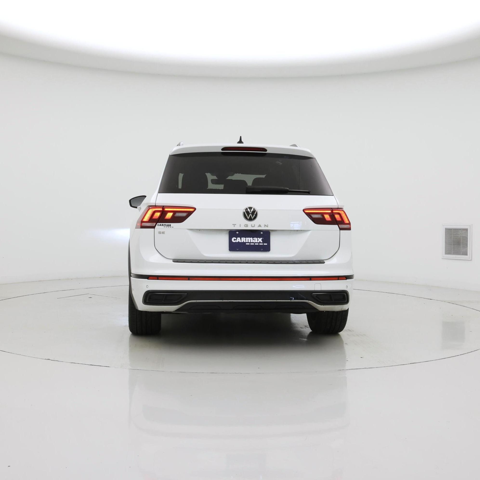 Thumbnail: 2024 Volkswagen Tiguan - 6