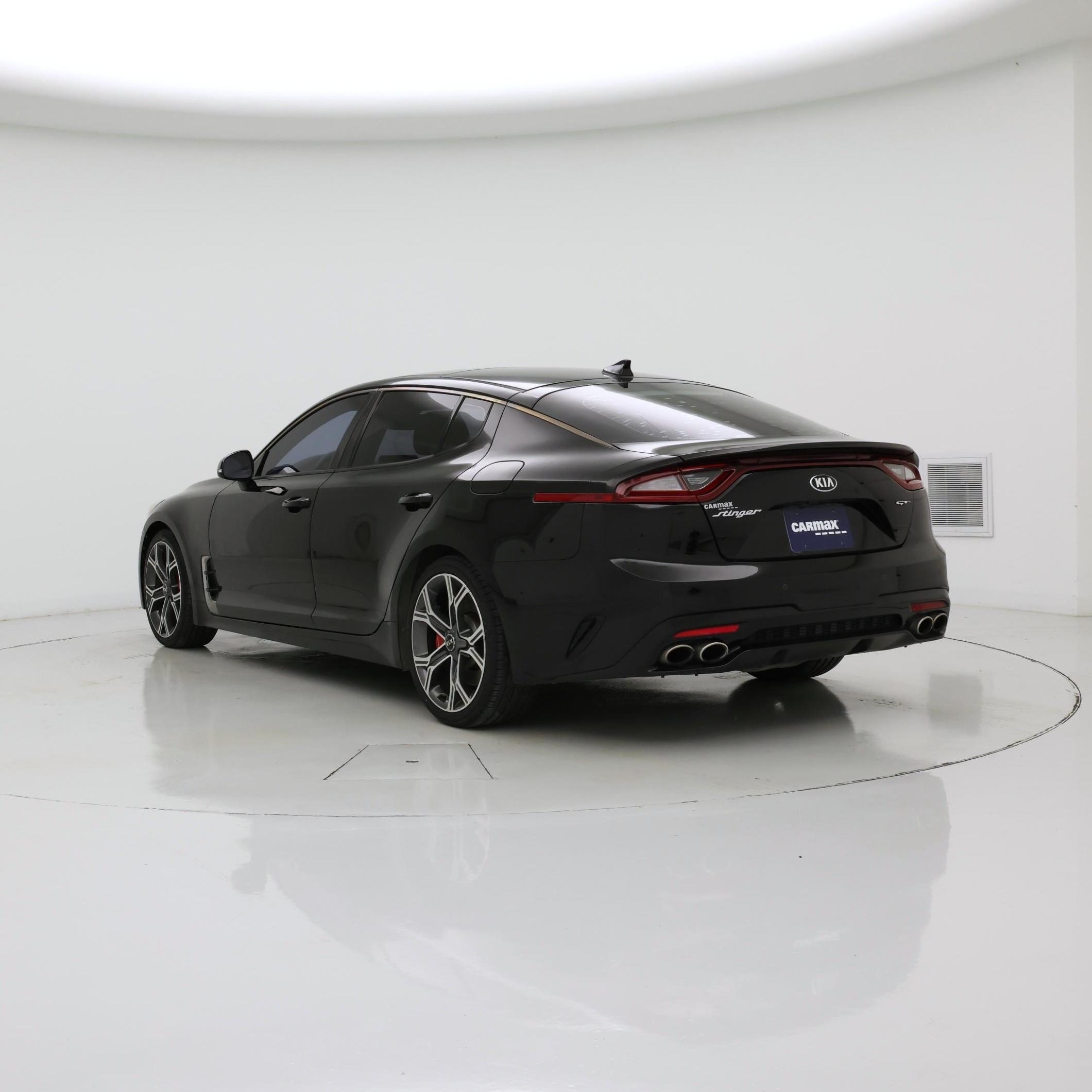 Thumbnail: 2018 Kia Stinger - 2