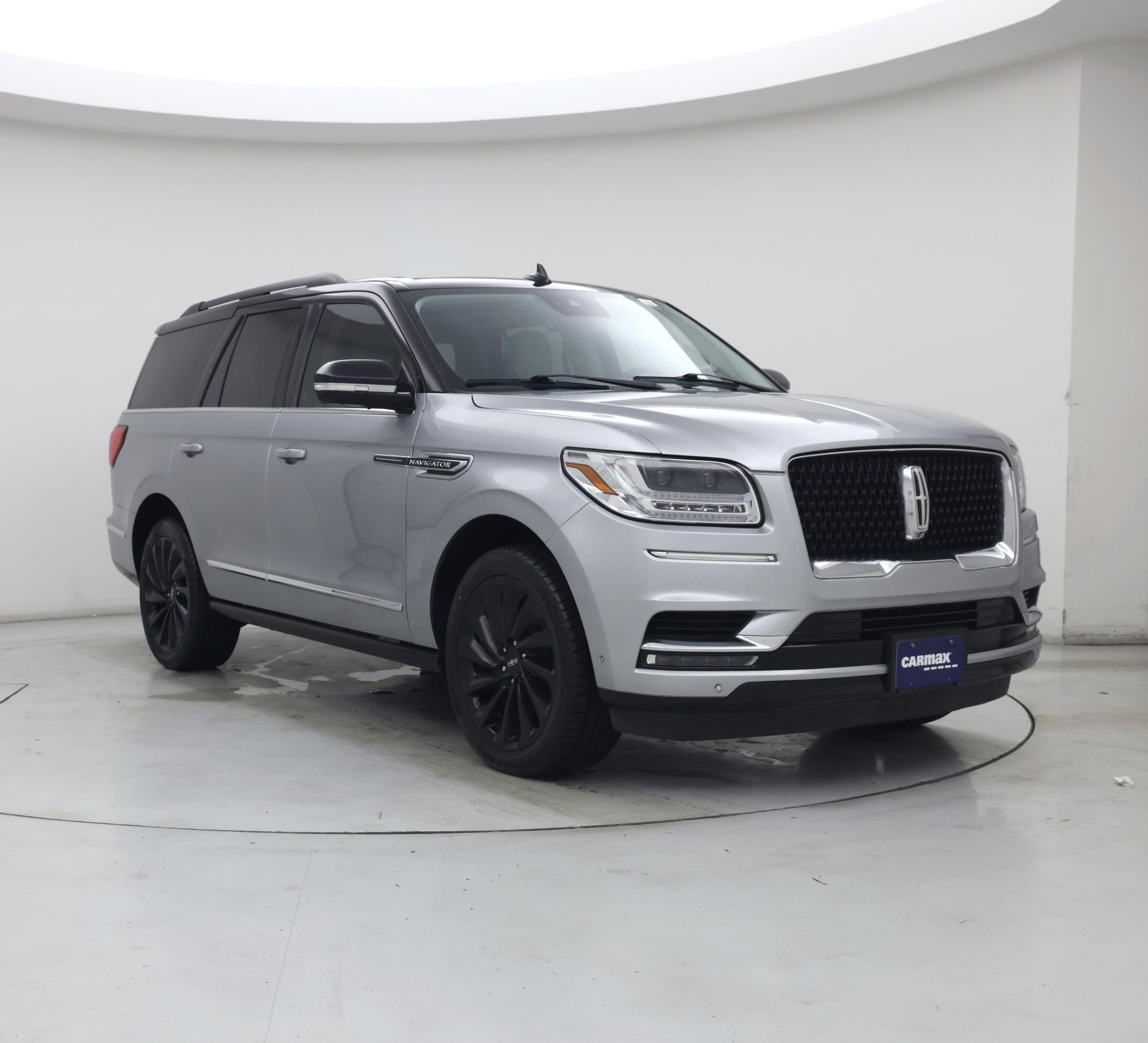 Silver 2021 Lincoln Navigator SUV / Crossover Four-Wheel Drive Automatic