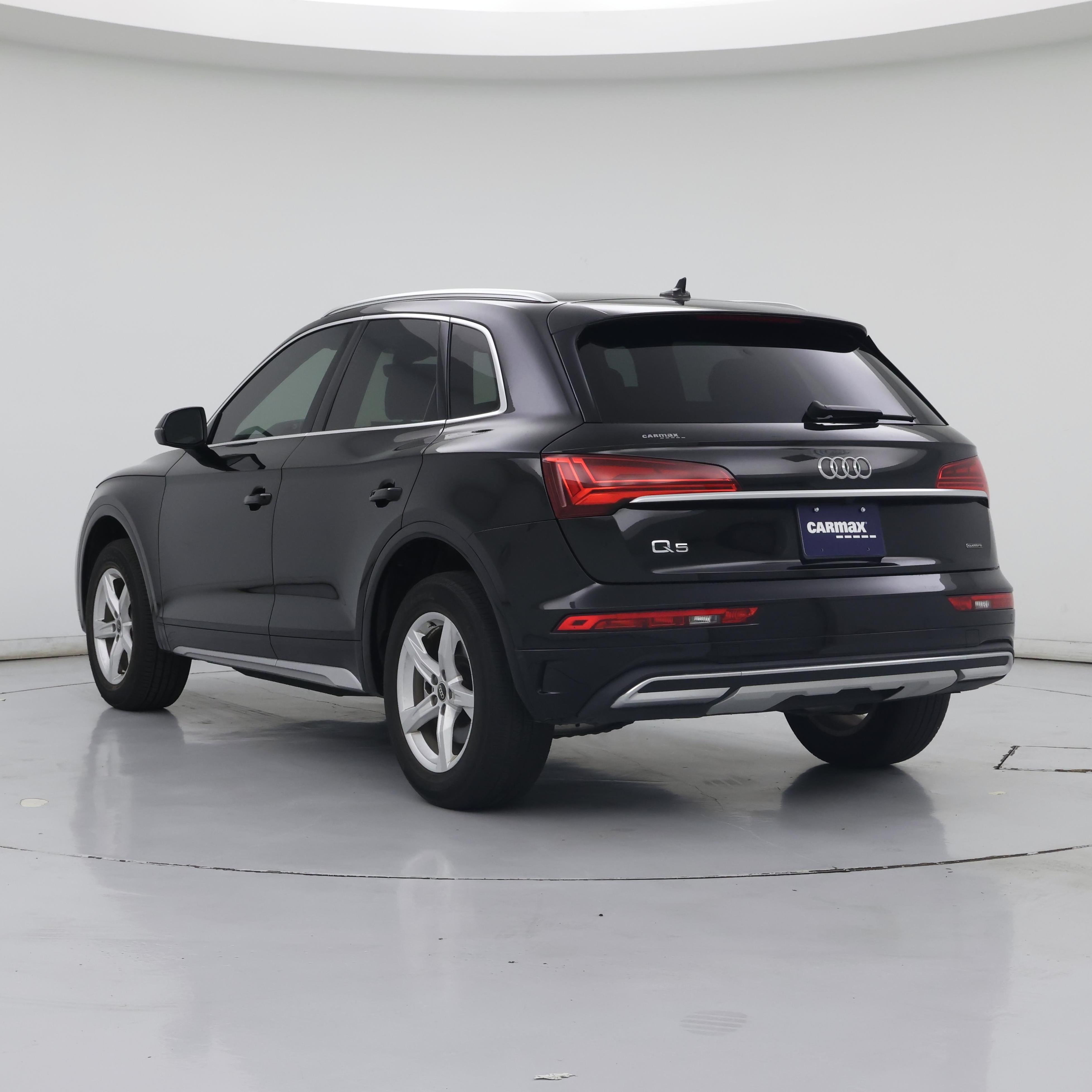 Thumbnail: 2023 Audi Q5 - 2