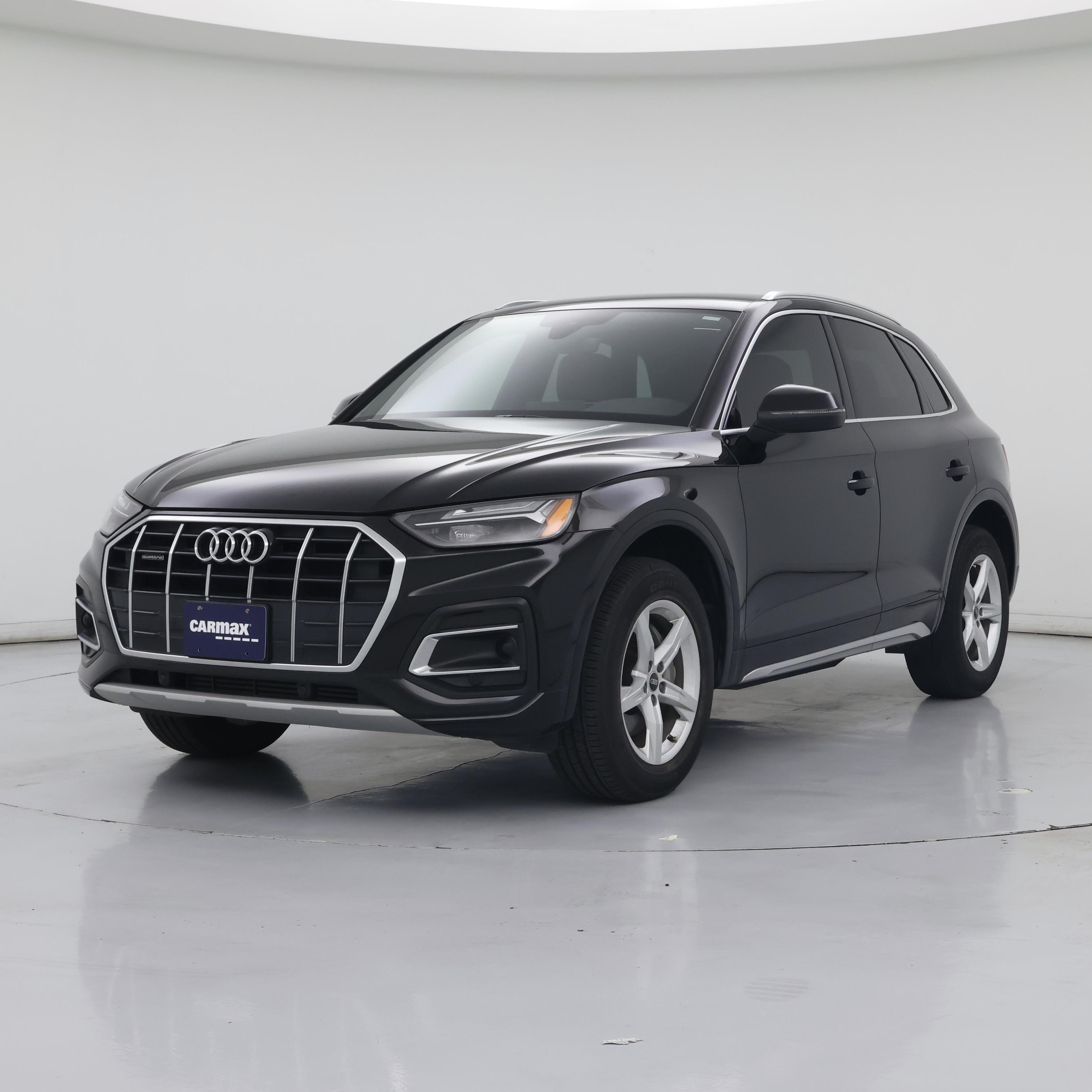 Thumbnail: 2023 Audi Q5 - 4
