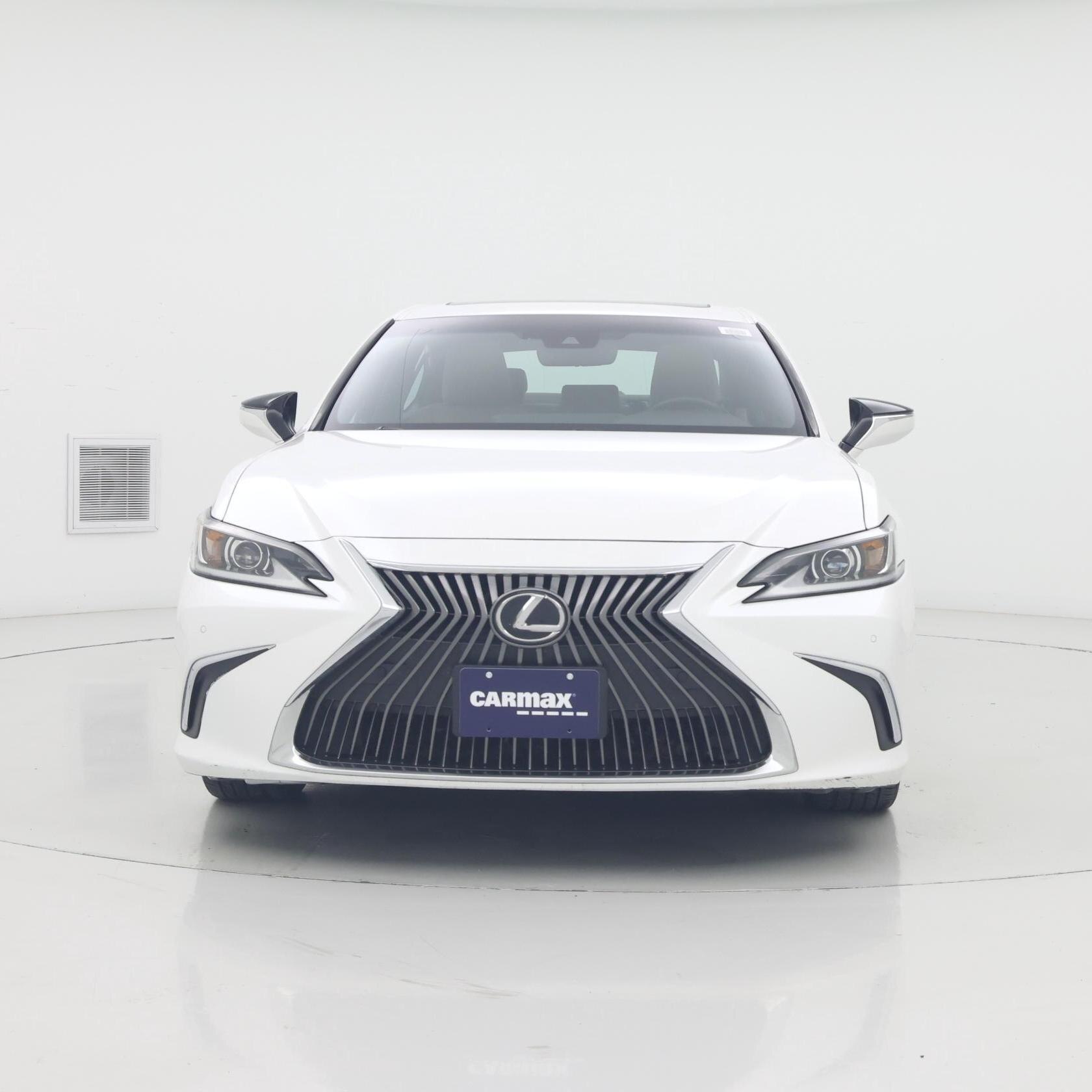 Thumbnail: 2019 Lexus ES - 5