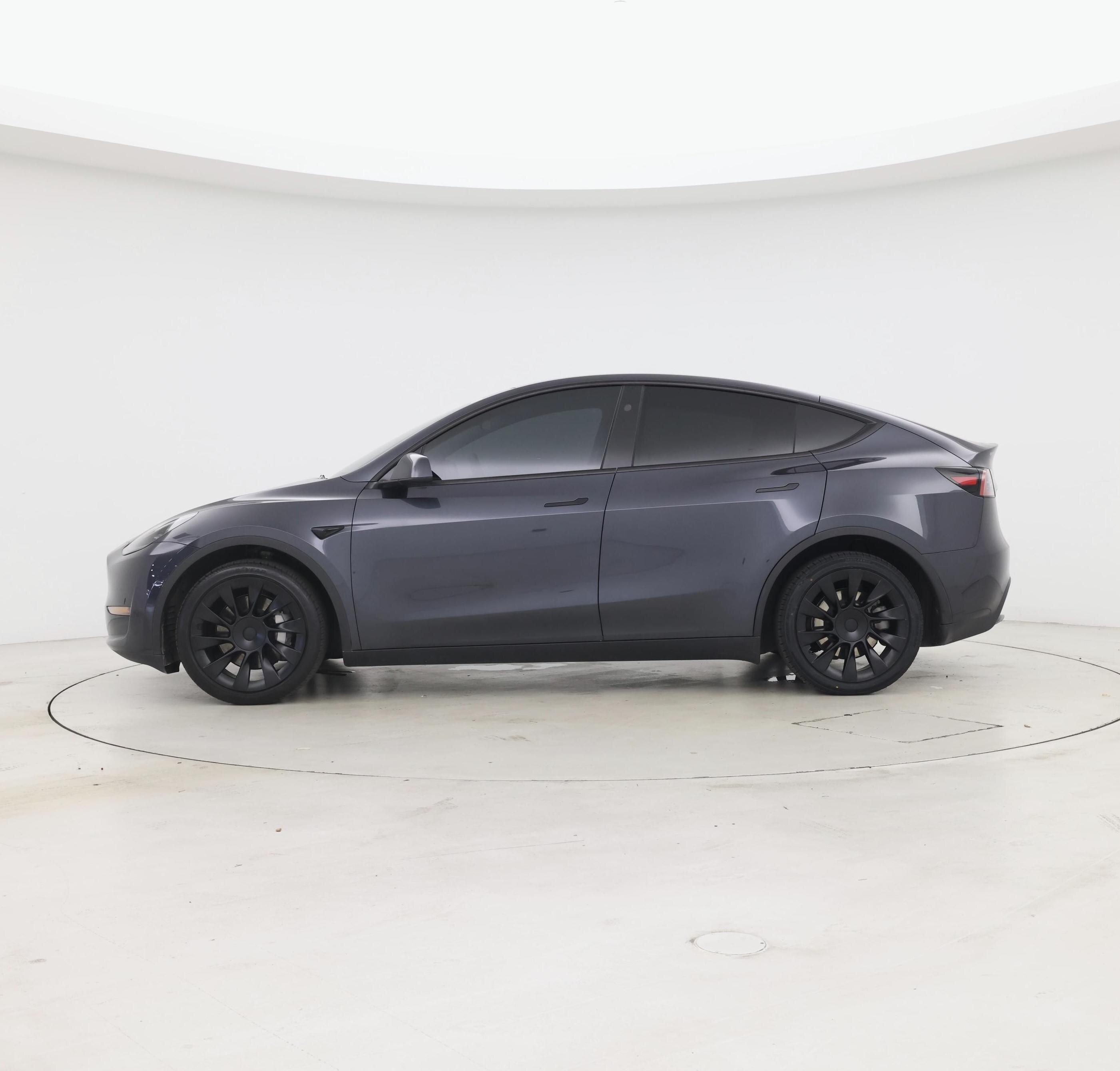 Thumbnail: 2024 Tesla Model Y - 3