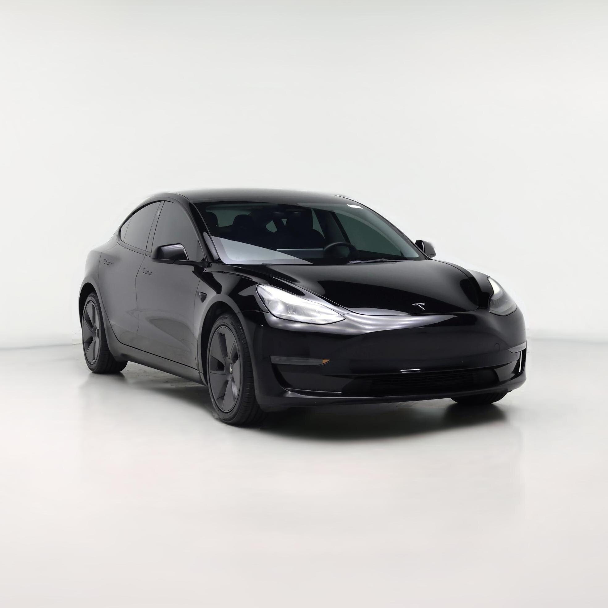 Thumbnail: 2023 Tesla Model 3 - 1