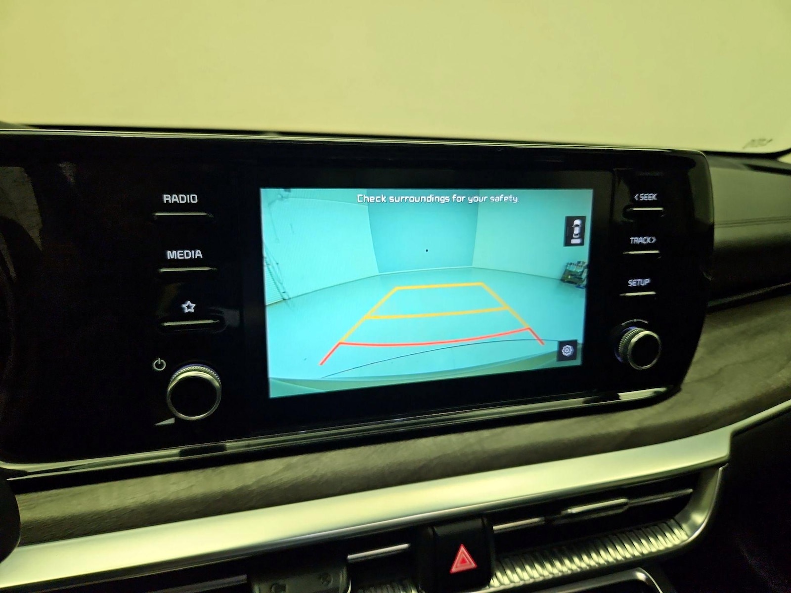 2021 Kia K5 EX - Photo 15