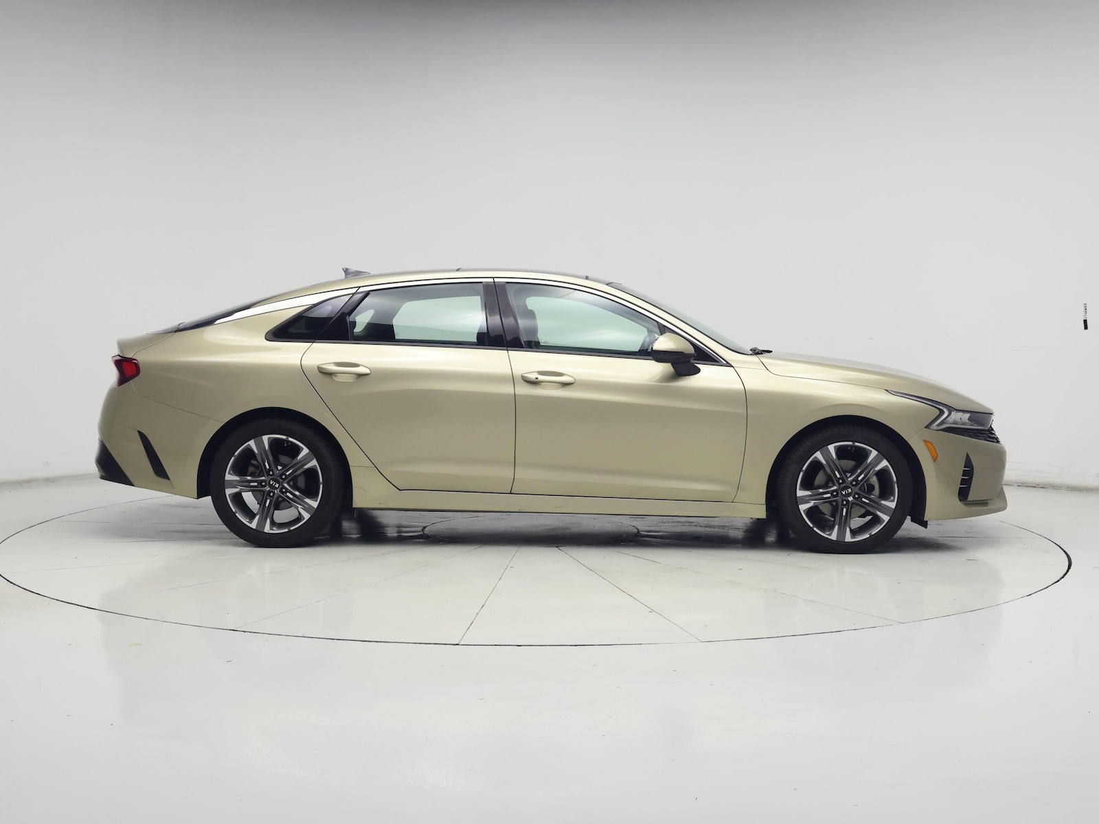 2021 Kia K5 EX - Photo 8