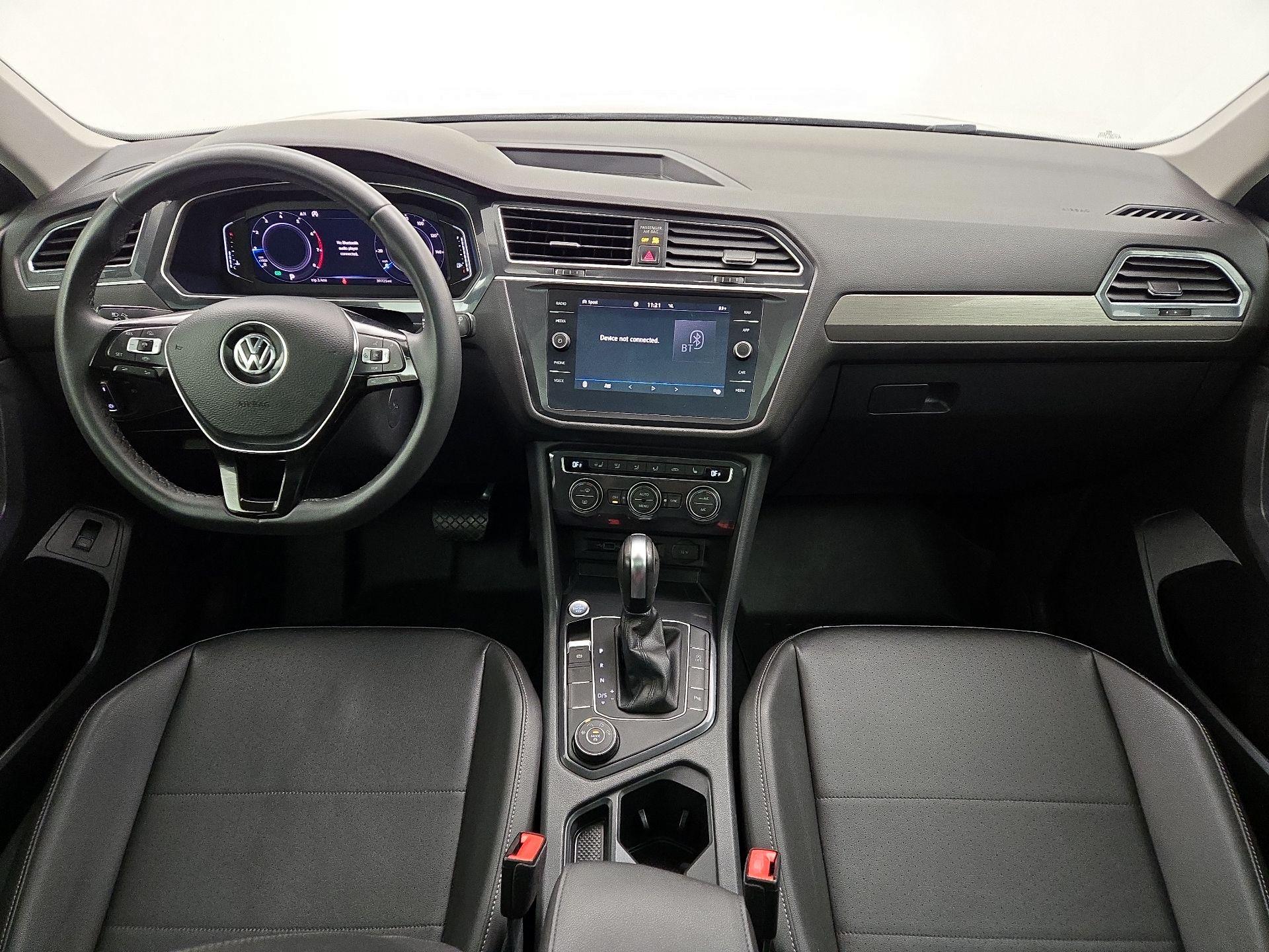 Thumbnail: 2020 Volkswagen Tiguan - 9