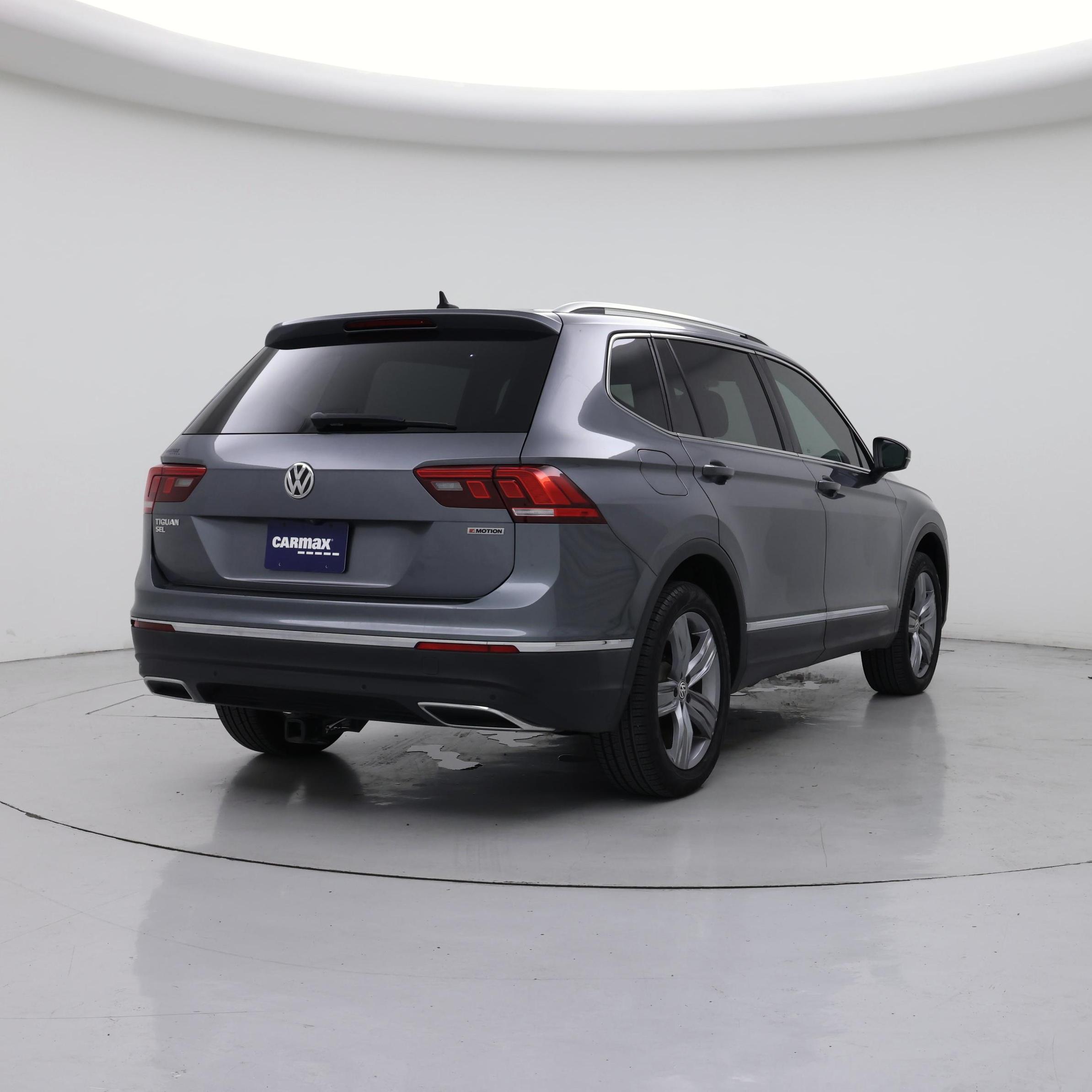 Thumbnail: 2020 Volkswagen Tiguan - 8