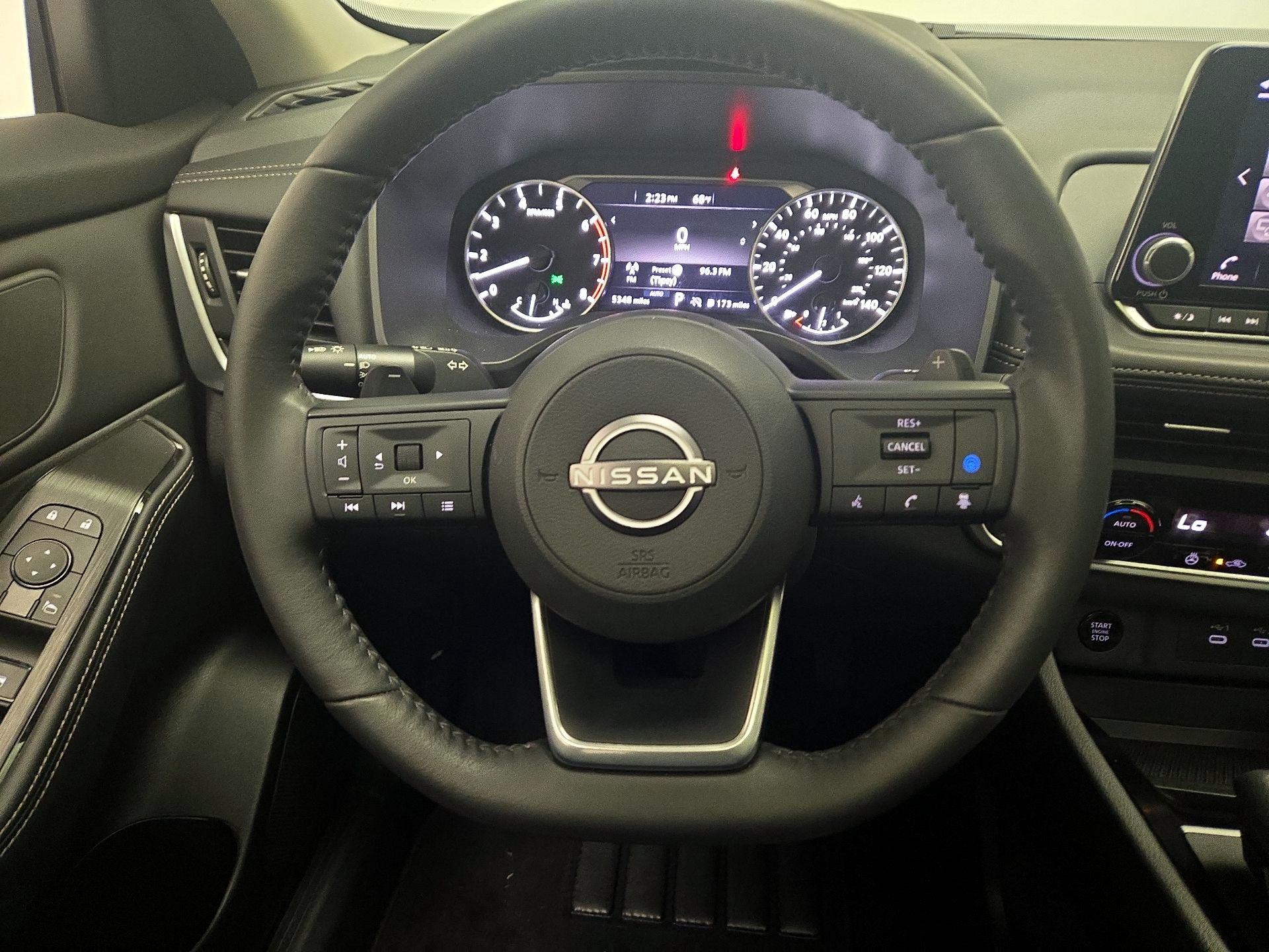 Thumbnail: 2024 Nissan Rogue - 10