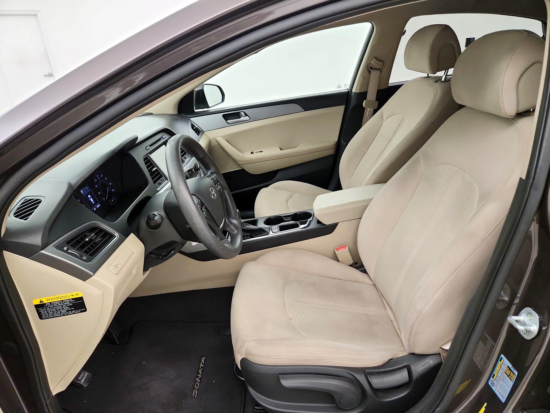 Thumbnail: 2016 Hyundai Sonata - 9