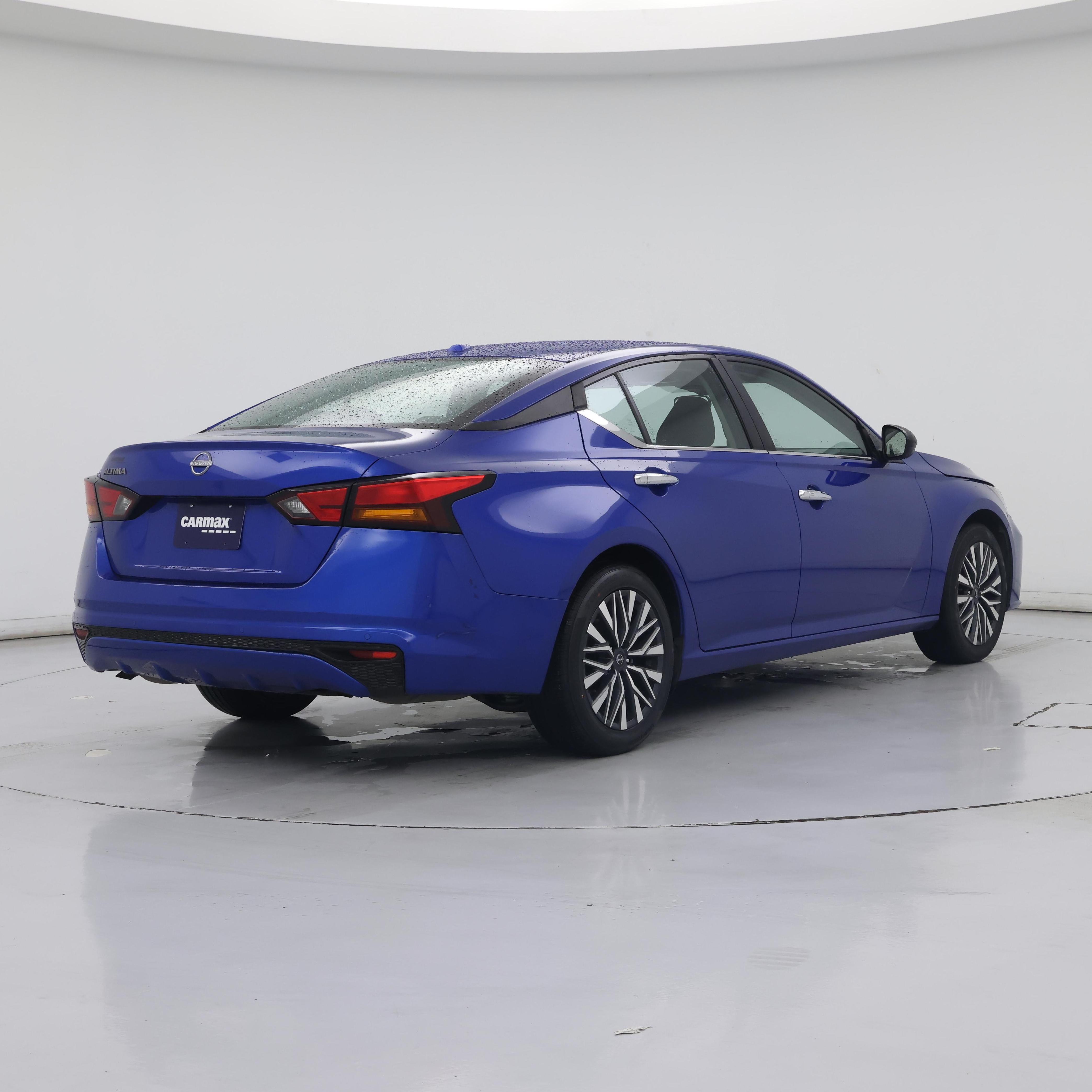 Thumbnail: 2025 Nissan Altima - 8