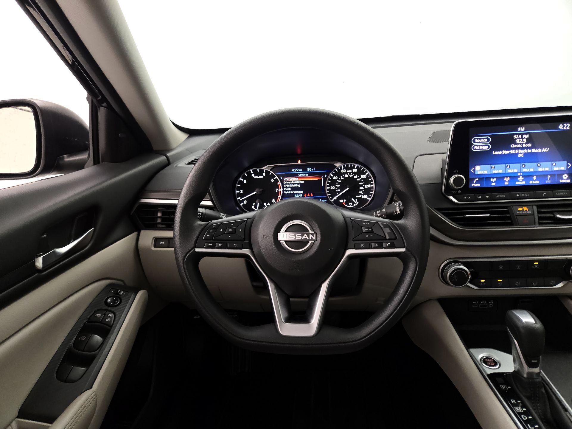 Thumbnail: 2025 Nissan Altima - 10