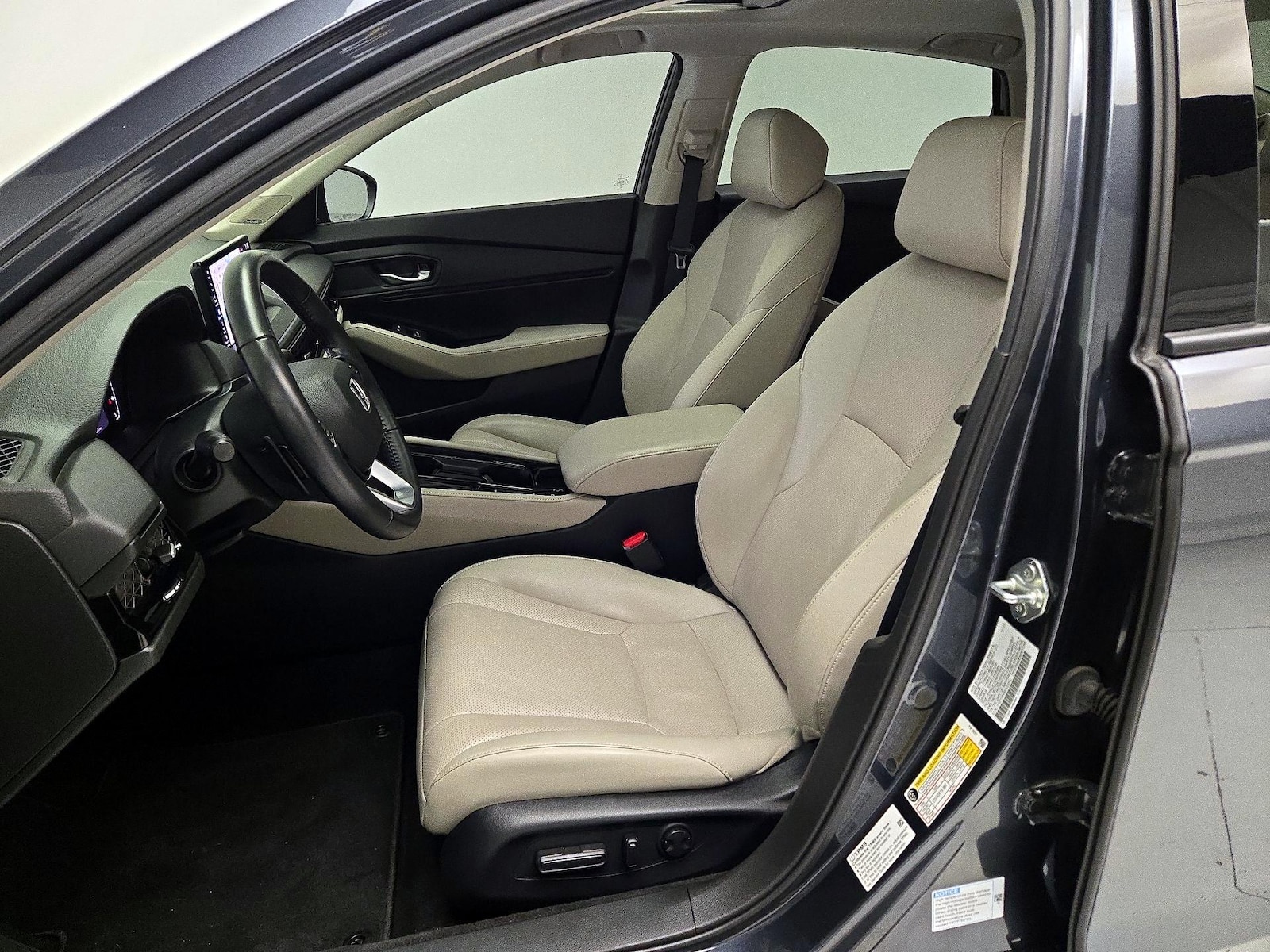 2024 Honda Accord Hybrid Touring - Photo 12