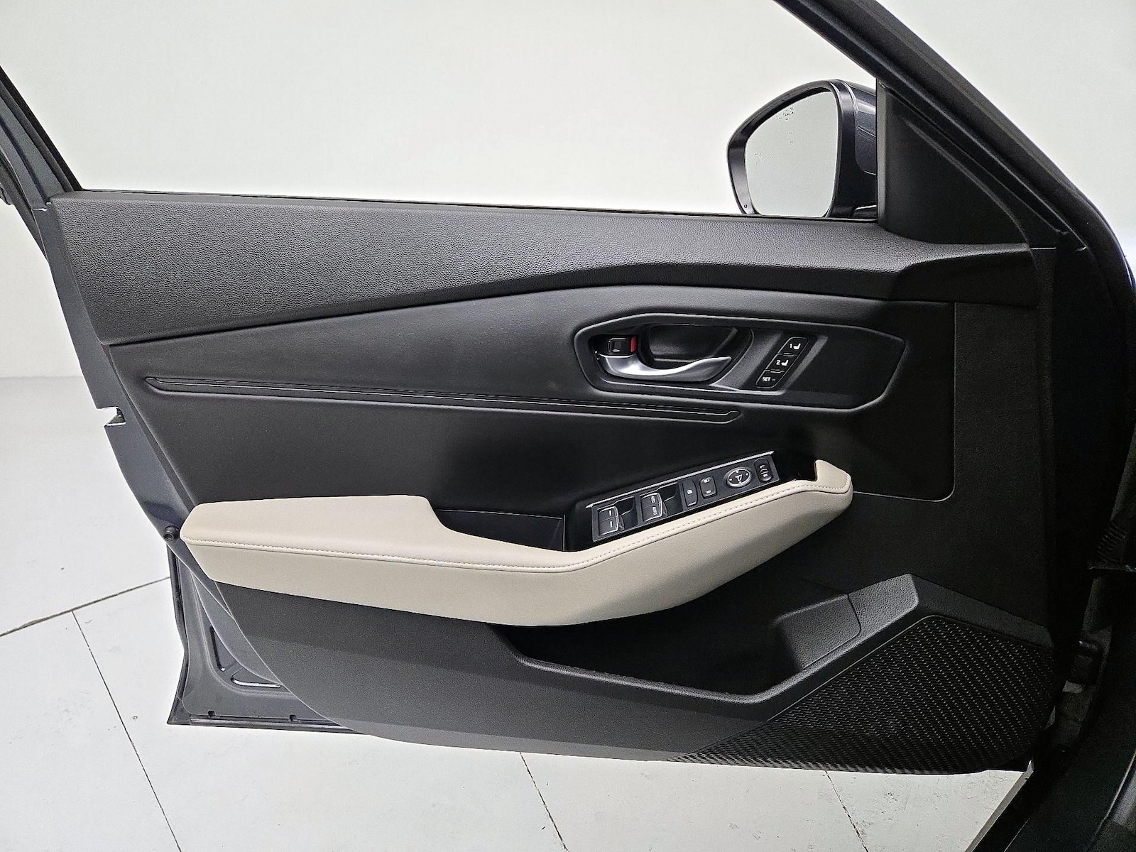 2024 Honda Accord Hybrid Touring - Photo 13